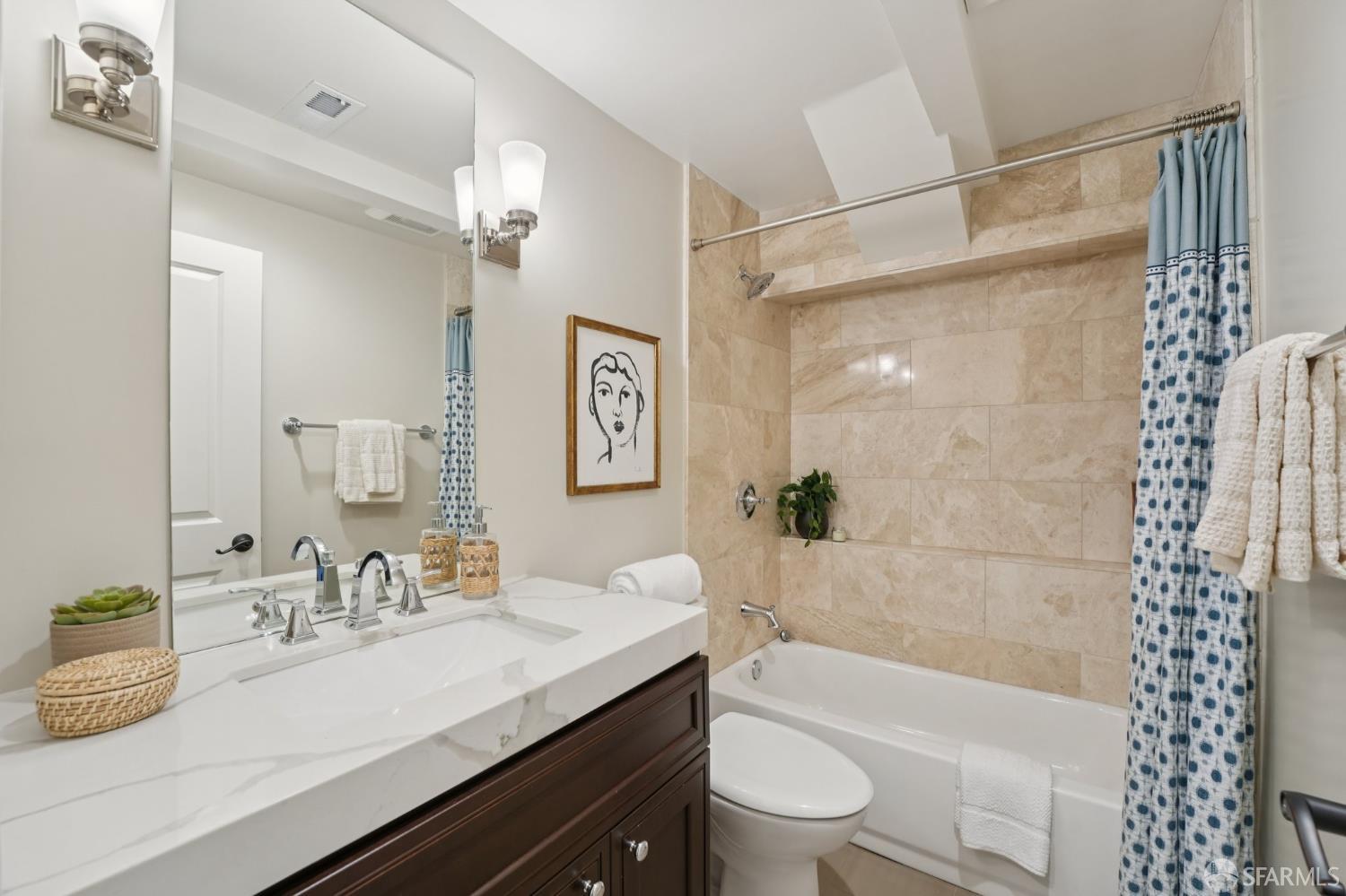 Detail Gallery Image 24 of 45 For 226 Roosevelt Way a,  San Francisco,  CA 94114 - 3 Beds | 2 Baths