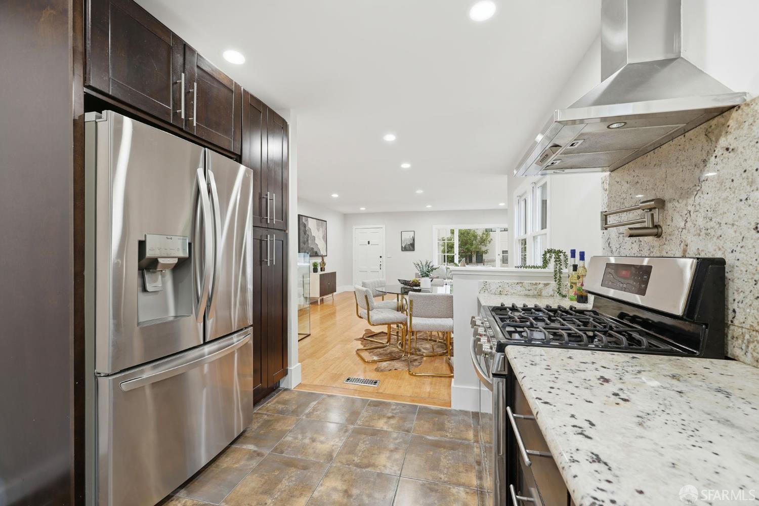 Detail Gallery Image 9 of 41 For 4749 Wilkie St, Oakland,  CA 94619 - 3 Beds | 2 Baths