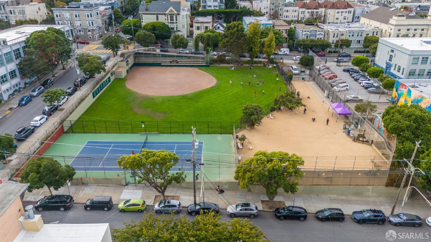 Detail Gallery Image 46 of 57 For 161 Collingwood St, San Francisco,  CA 94114 - 3 Beds | 3 Baths