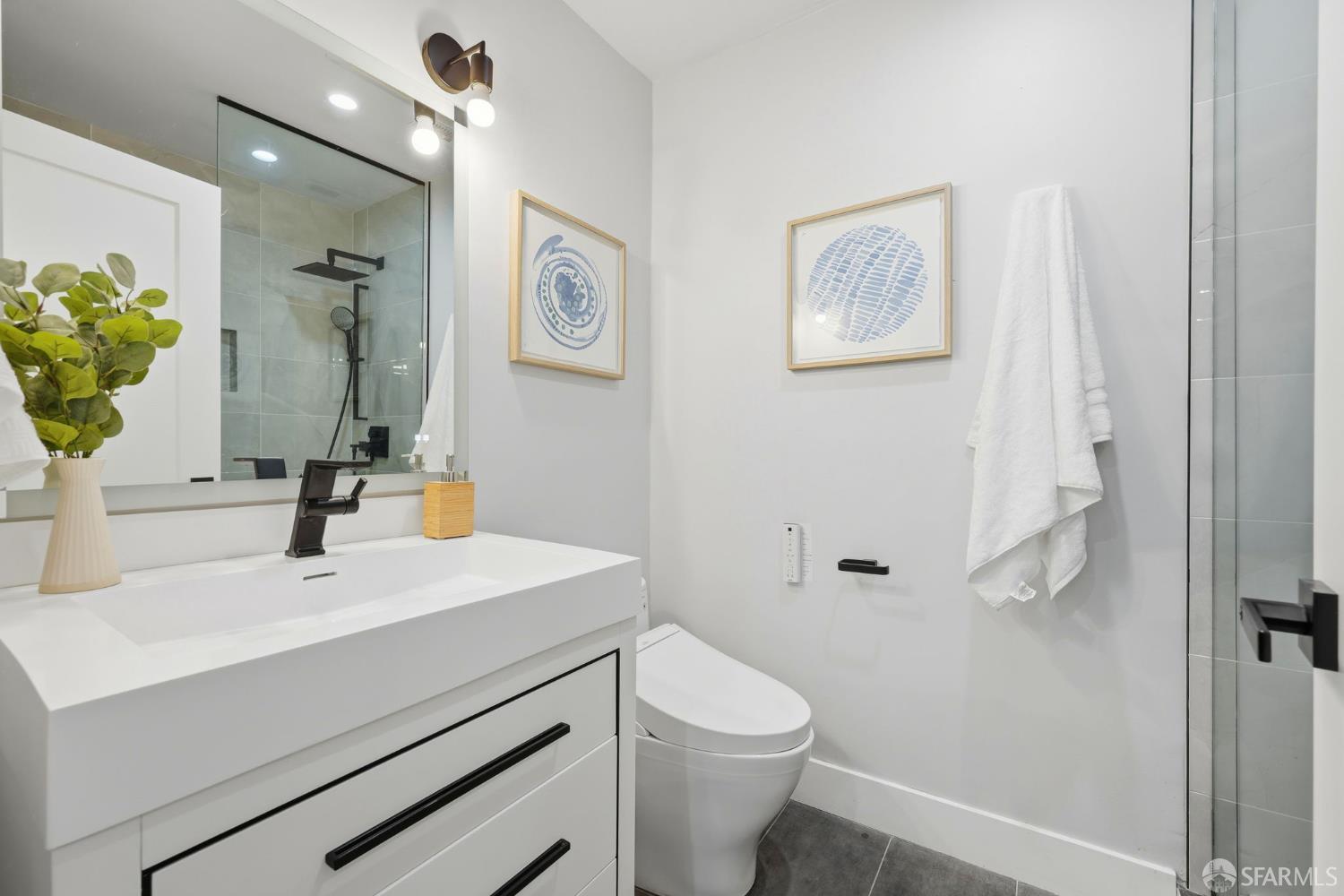 Detail Gallery Image 28 of 41 For 4749 Wilkie St, Oakland,  CA 94619 - 3 Beds | 2 Baths