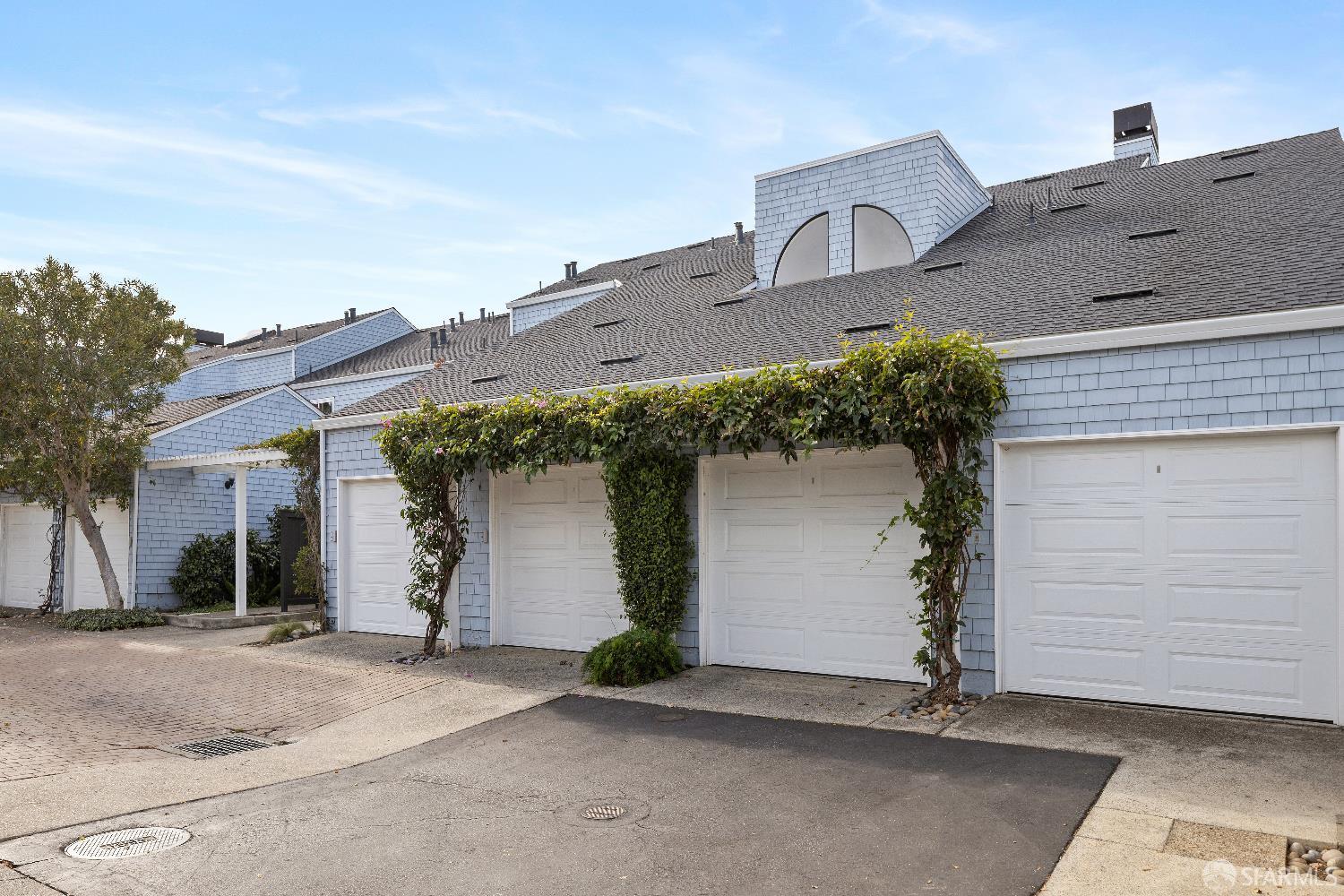 Detail Gallery Image 4 of 31 For 66 Eddystone Ct, Redwood City,  CA 94065 - 1 Beds | 1 Baths