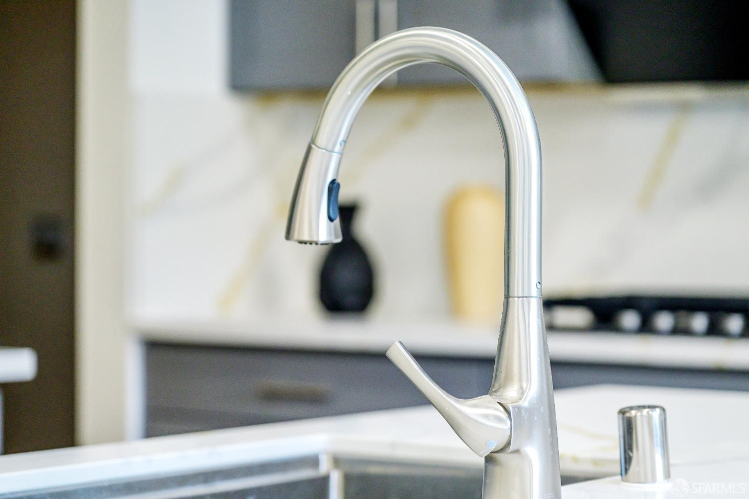 Detail Gallery Image 21 of 83 For 2275 Southwood Dr, Pittsburg,  CA 94565 - 6 Beds | 4 Baths