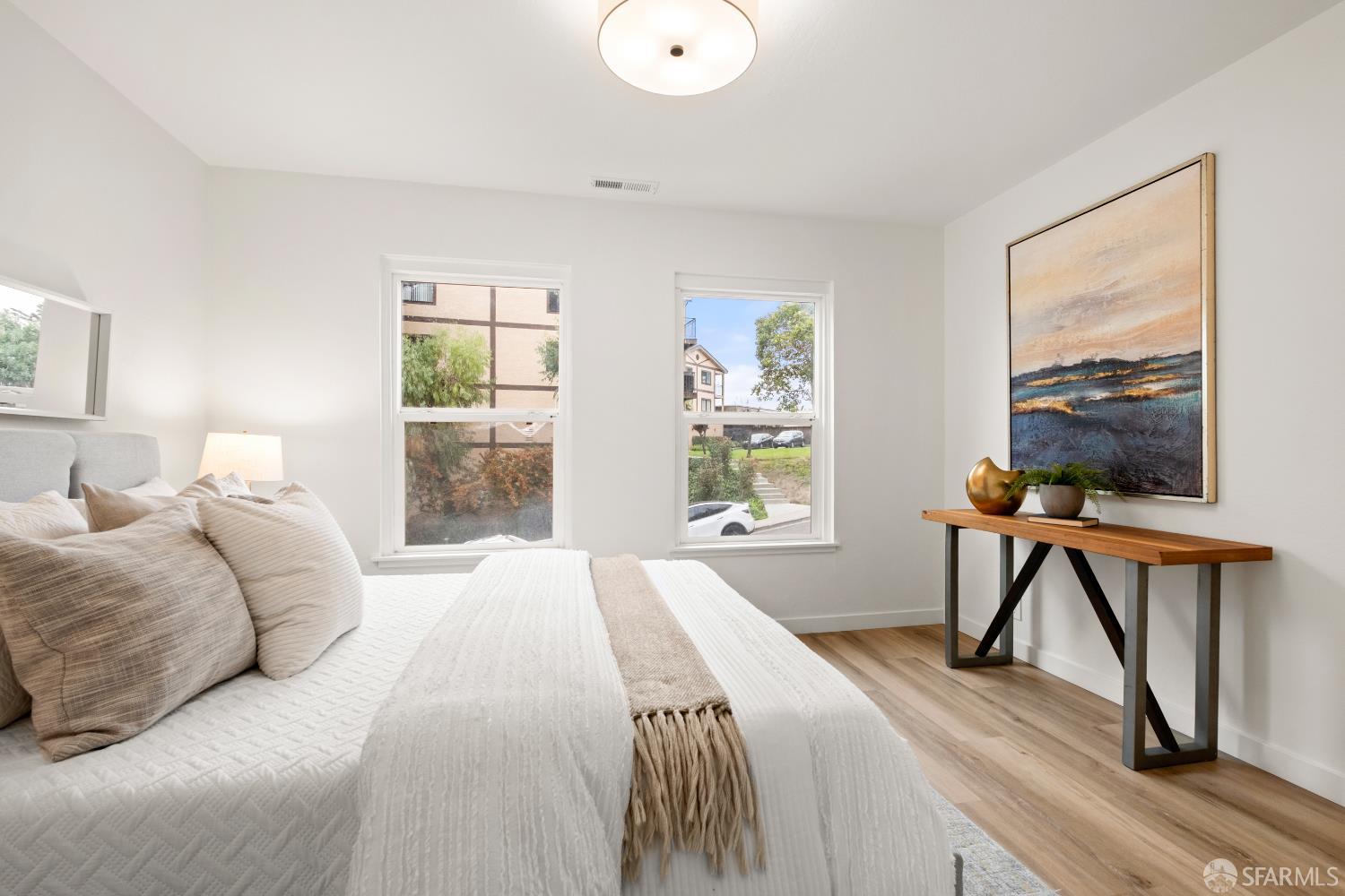 Detail Gallery Image 19 of 52 For 1441 Crestwood Dr, San Bruno,  CA 94066 - 3 Beds | 3 Baths