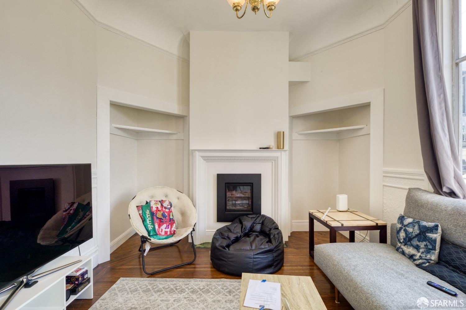 Detail Gallery Image 9 of 12 For 190 Hermann St, San Francisco,  CA 94102 - – Beds | – Baths