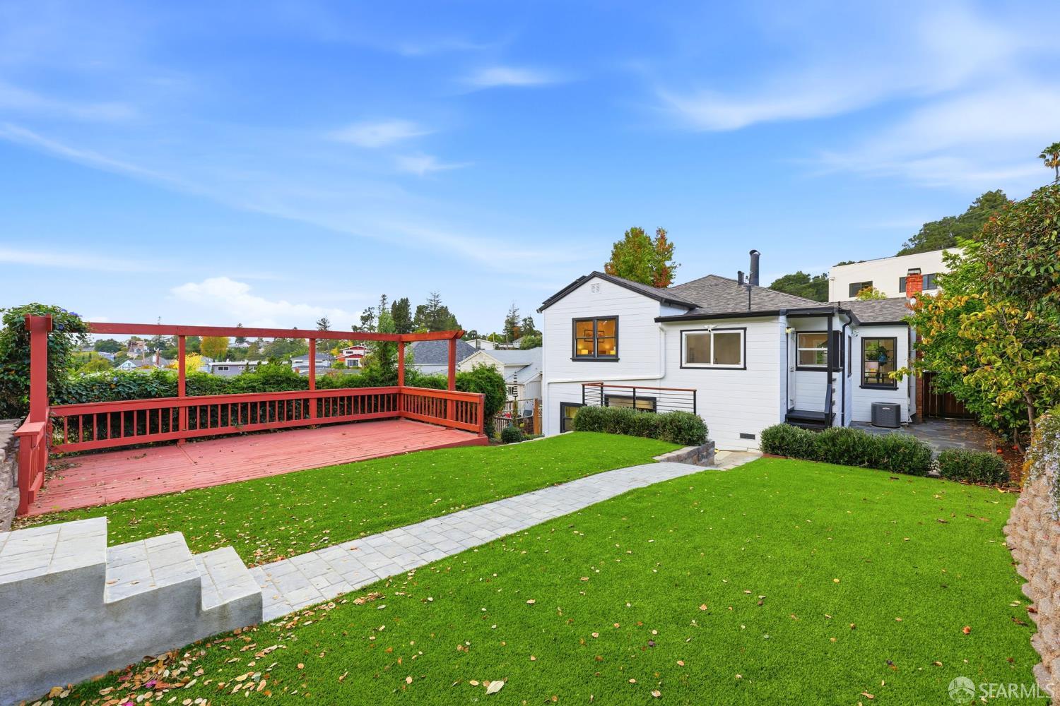 Detail Gallery Image 34 of 41 For 4749 Wilkie St, Oakland,  CA 94619 - 3 Beds | 2 Baths