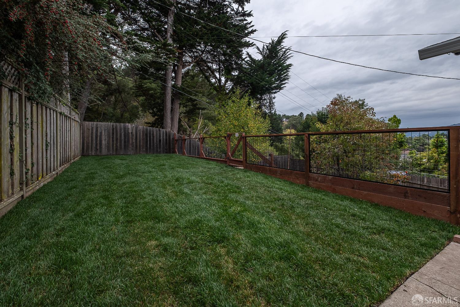 Detail Gallery Image 46 of 52 For 1441 Crestwood Dr, San Bruno,  CA 94066 - 3 Beds | 3 Baths