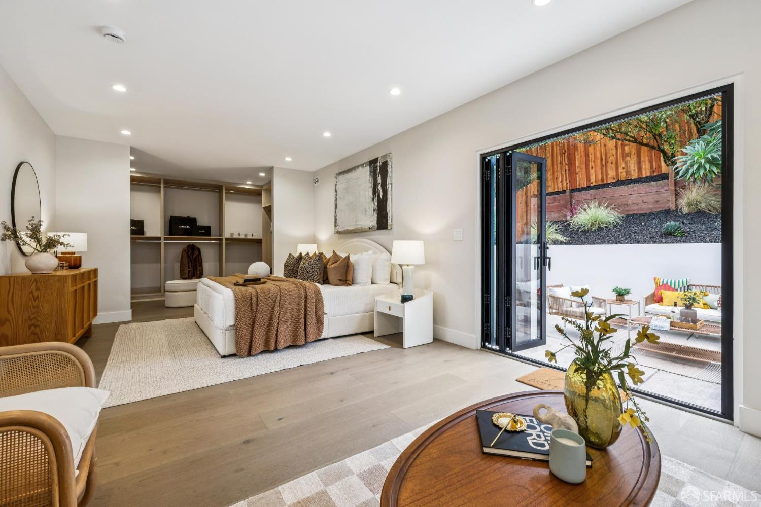 Detail Gallery Image 48 of 99 For 2024 15th Ave, San Francisco,  CA 94116 - 3 Beds | 4/1 Baths