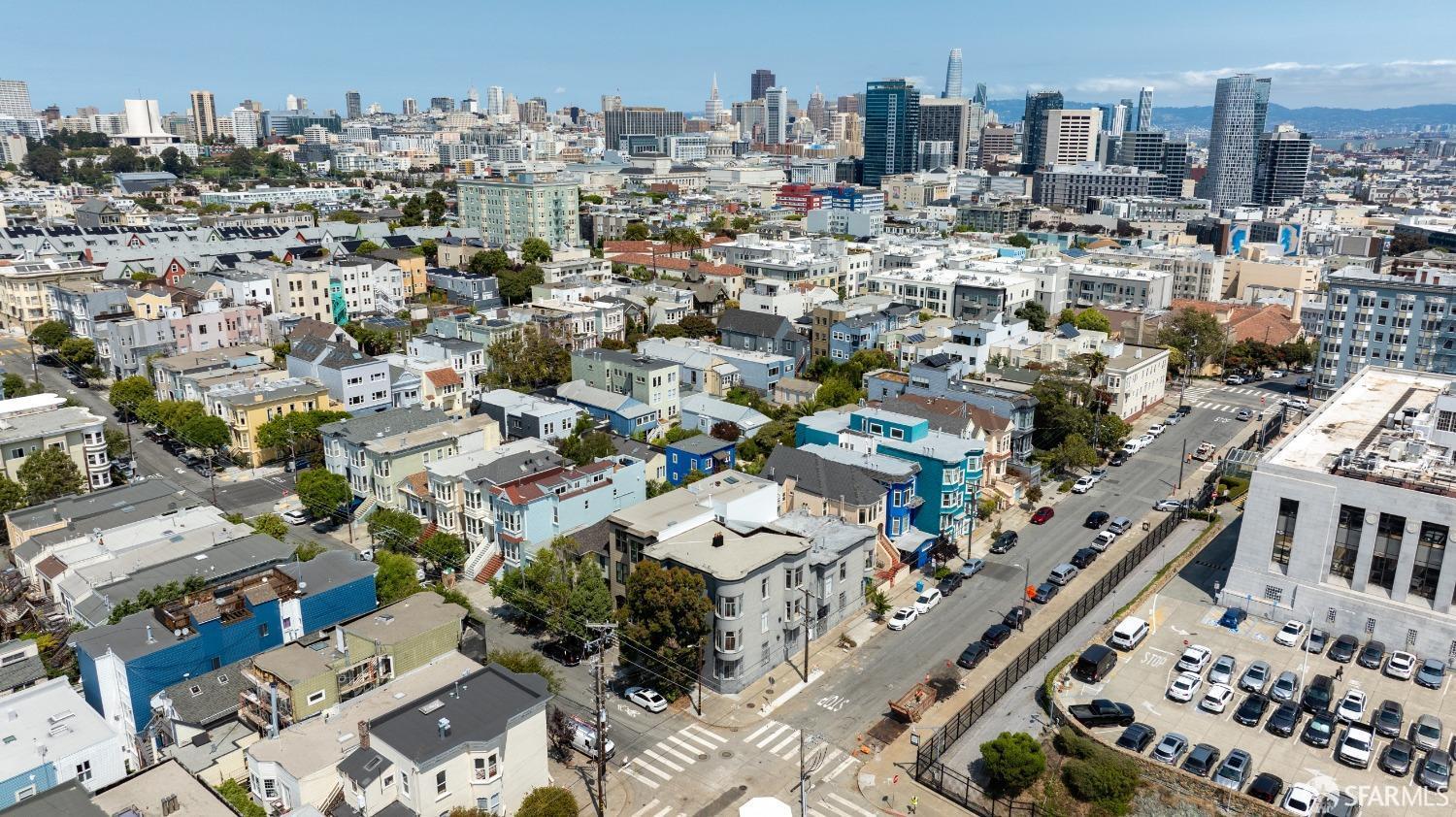 Detail Gallery Image 5 of 12 For 190 Hermann St, San Francisco,  CA 94102 - – Beds | – Baths