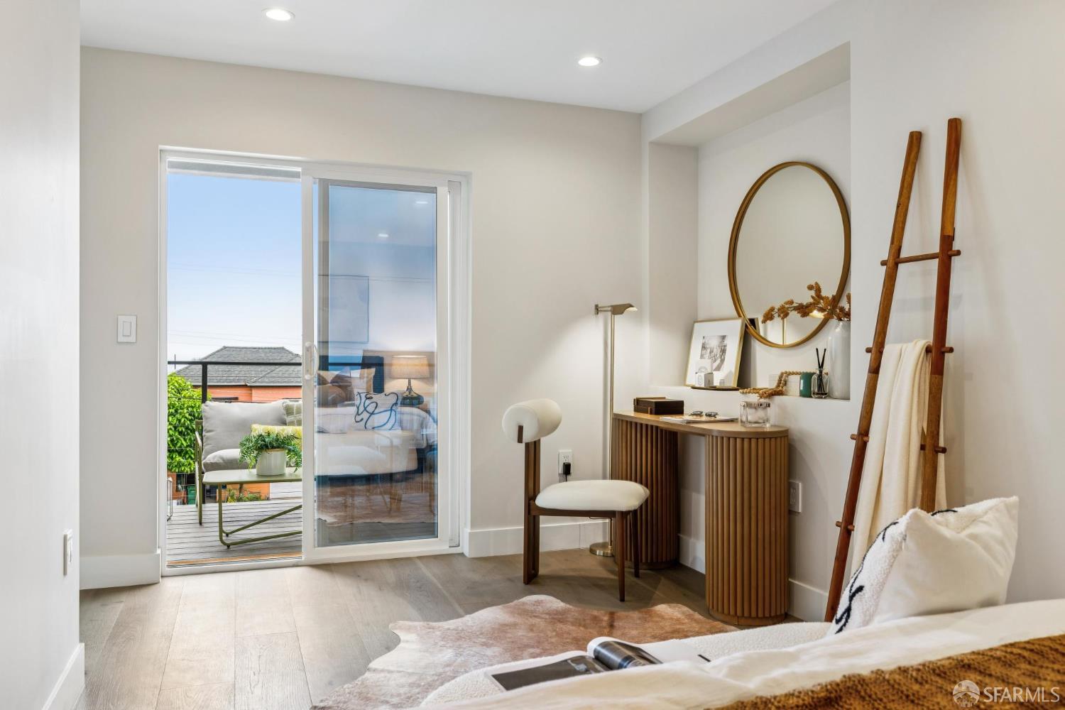 Detail Gallery Image 64 of 99 For 2024 15th Ave, San Francisco,  CA 94116 - 3 Beds | 4/1 Baths