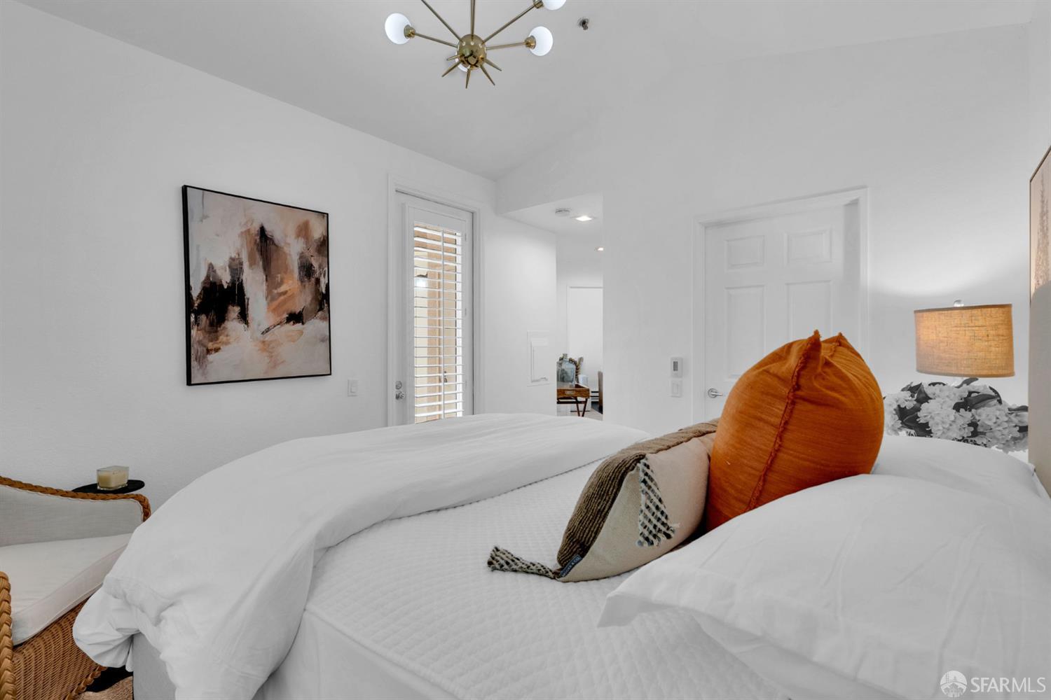 Detail Gallery Image 12 of 25 For 180 Caldecott Ln #314,  Oakland,  CA 94618 - 1 Beds | 1 Baths