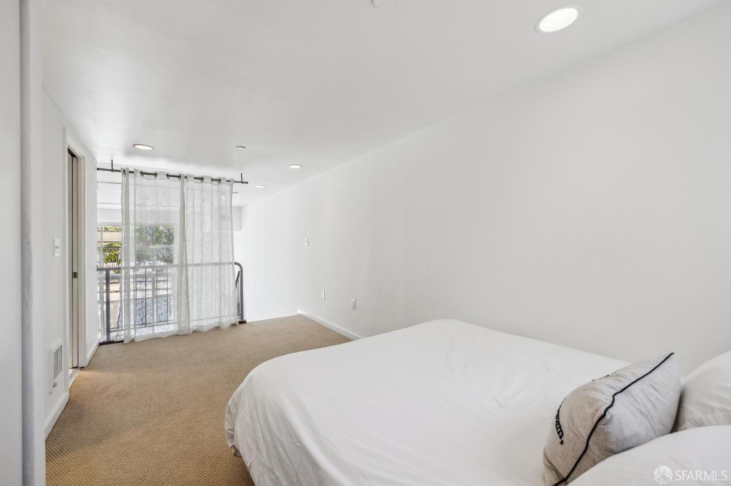 Photo #26: 425087553 Listing: Photo #26