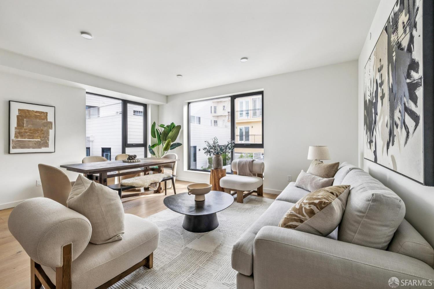 Detail Gallery Image 6 of 27 For 915 North Point St #J5,  San Francisco,  CA 94109 - 3 Beds | 2 Baths