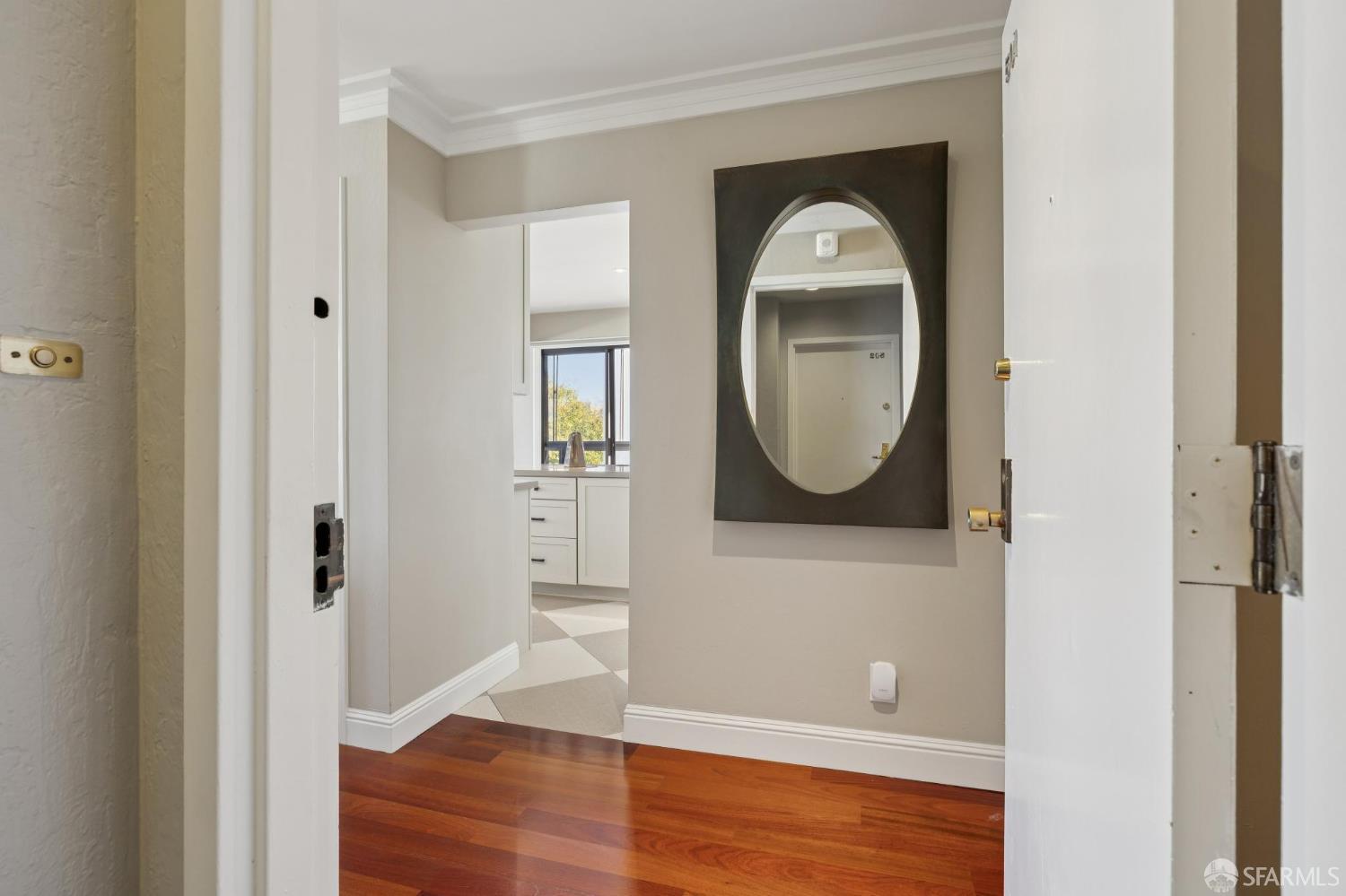 Photo #10: 425087496 Listing: Photo #10