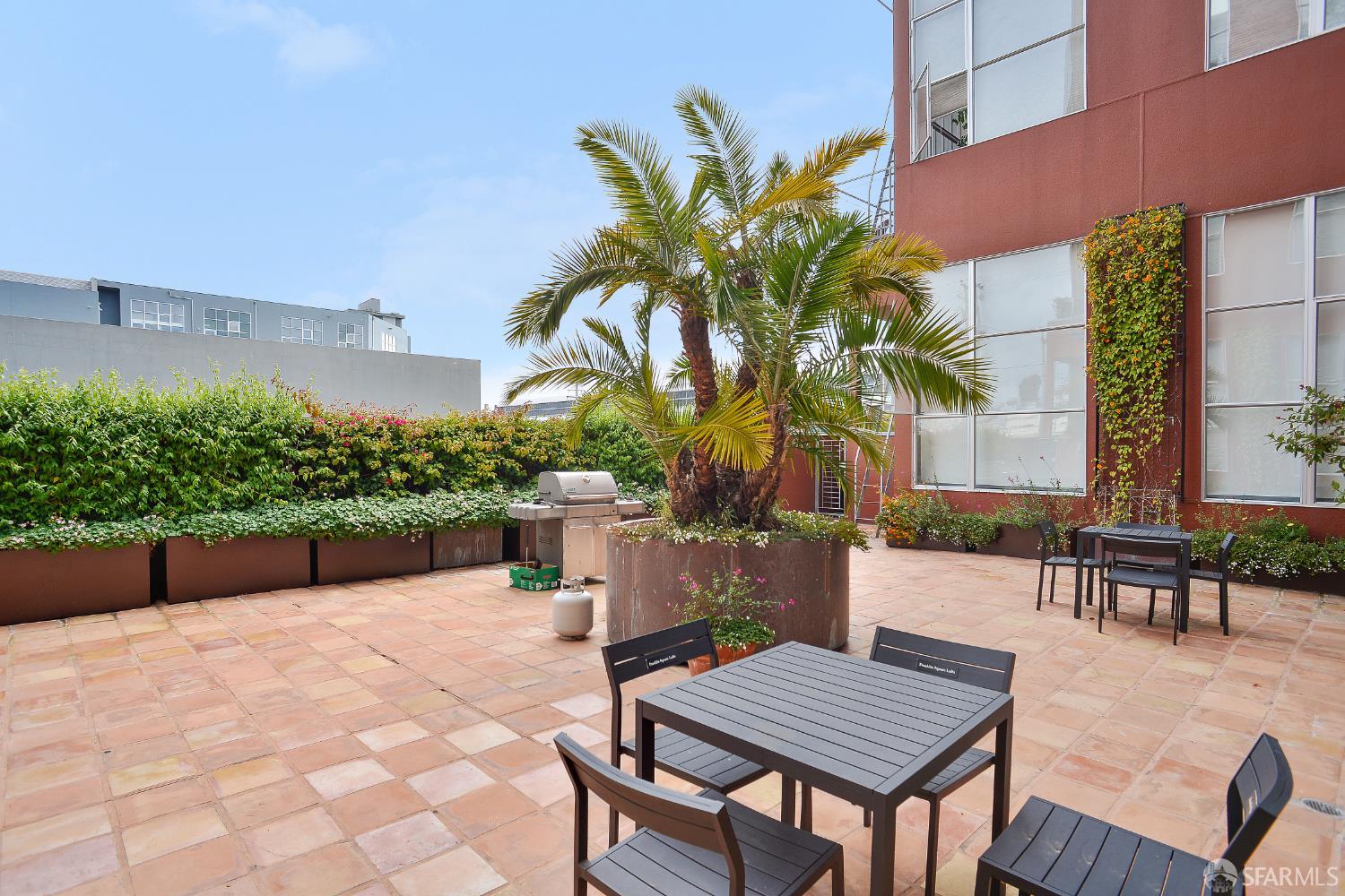 Photo #38: 425087553 Listing: Photo #38