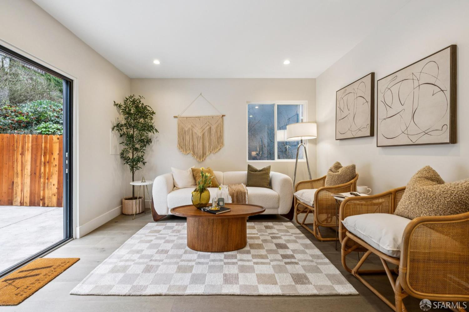 Detail Gallery Image 47 of 99 For 2024 15th Ave, San Francisco,  CA 94116 - 3 Beds | 4/1 Baths