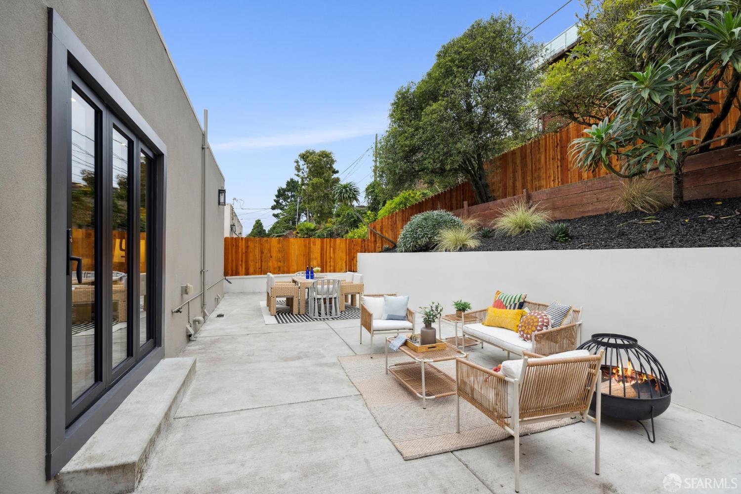 Detail Gallery Image 87 of 99 For 2024 15th Ave, San Francisco,  CA 94116 - 3 Beds | 4/1 Baths