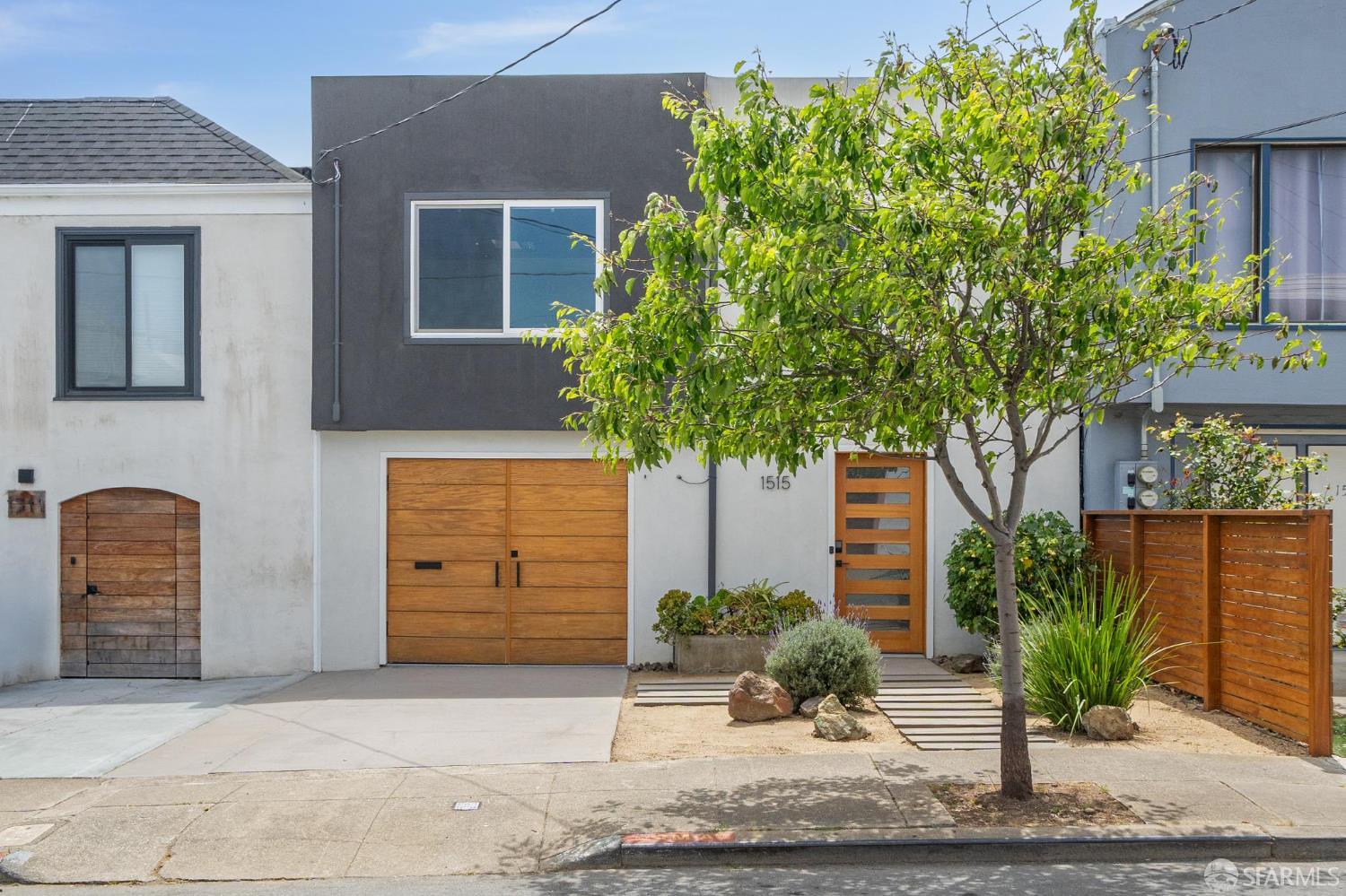 1515 Van Dyke Avenue