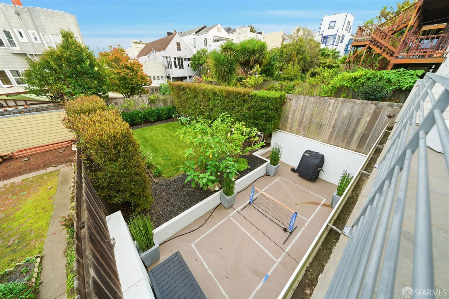 Detail Gallery Image 28 of 57 For 161 Collingwood St, San Francisco,  CA 94114 - 3 Beds | 3 Baths