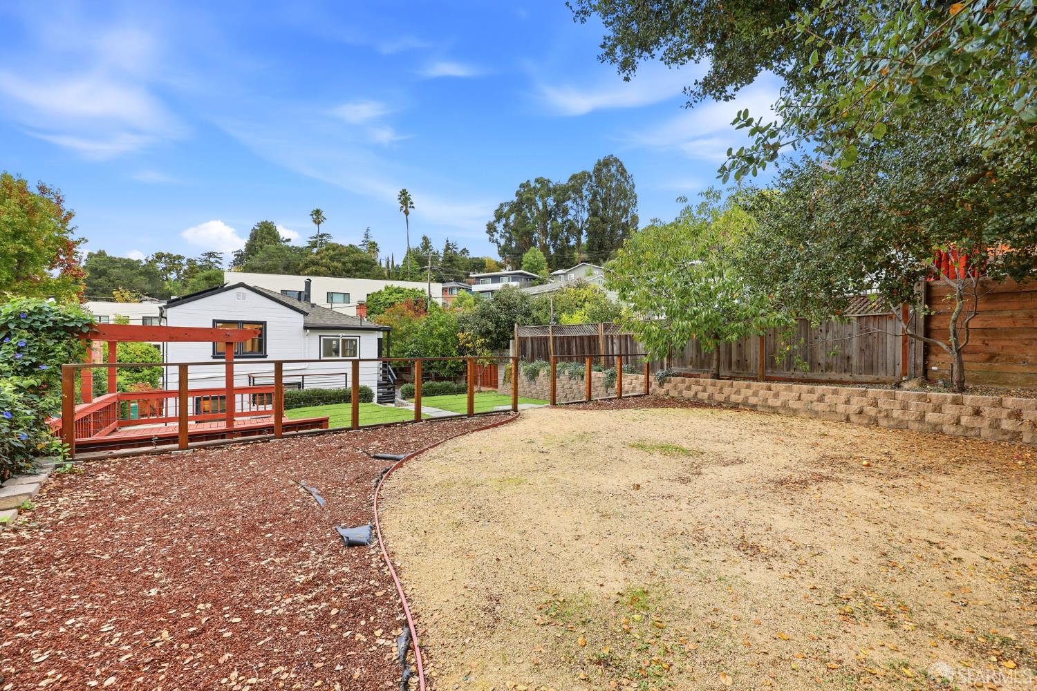 Detail Gallery Image 37 of 41 For 4749 Wilkie St, Oakland,  CA 94619 - 3 Beds | 2 Baths