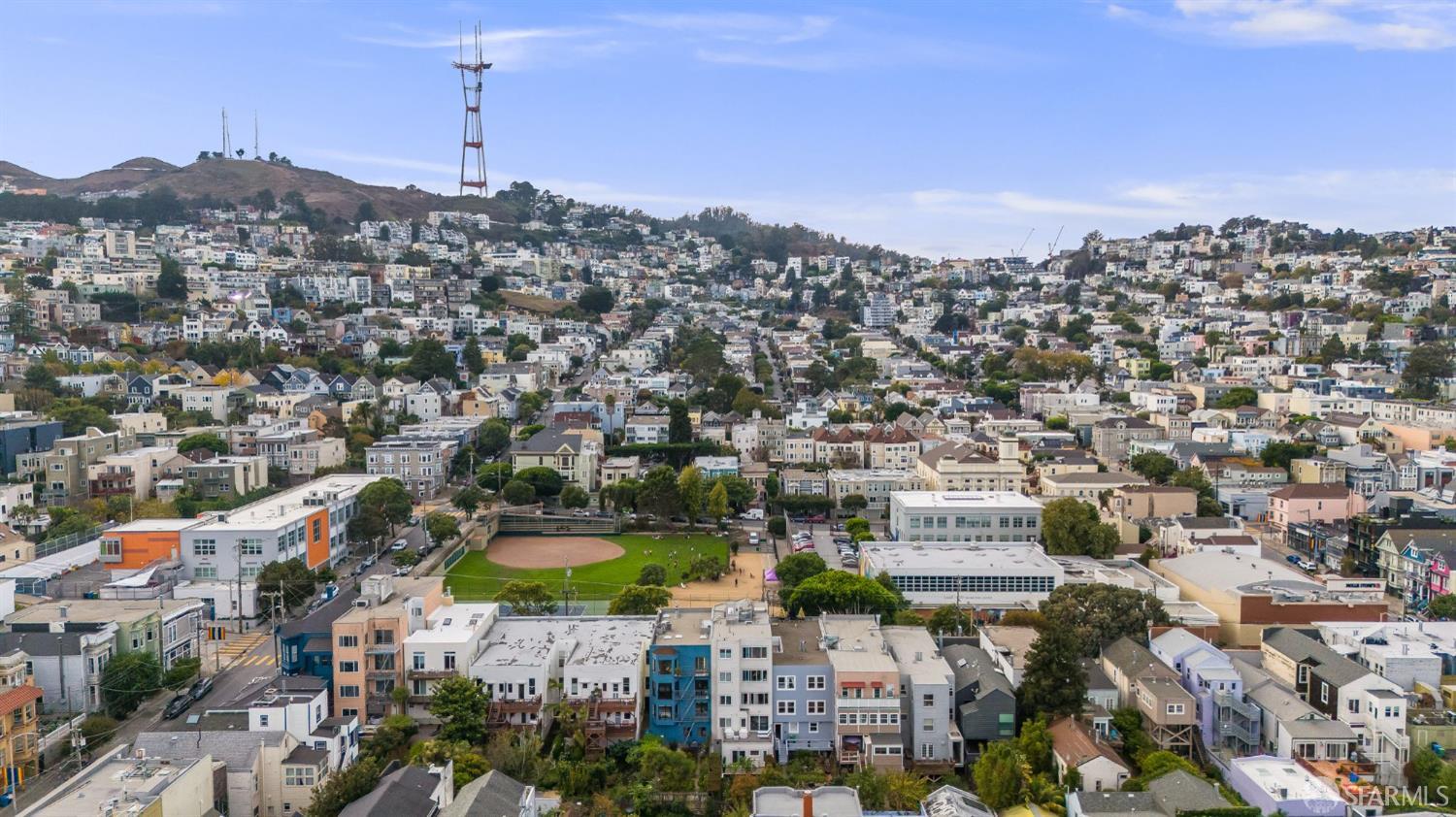 Detail Gallery Image 50 of 57 For 161 Collingwood St, San Francisco,  CA 94114 - 3 Beds | 3 Baths