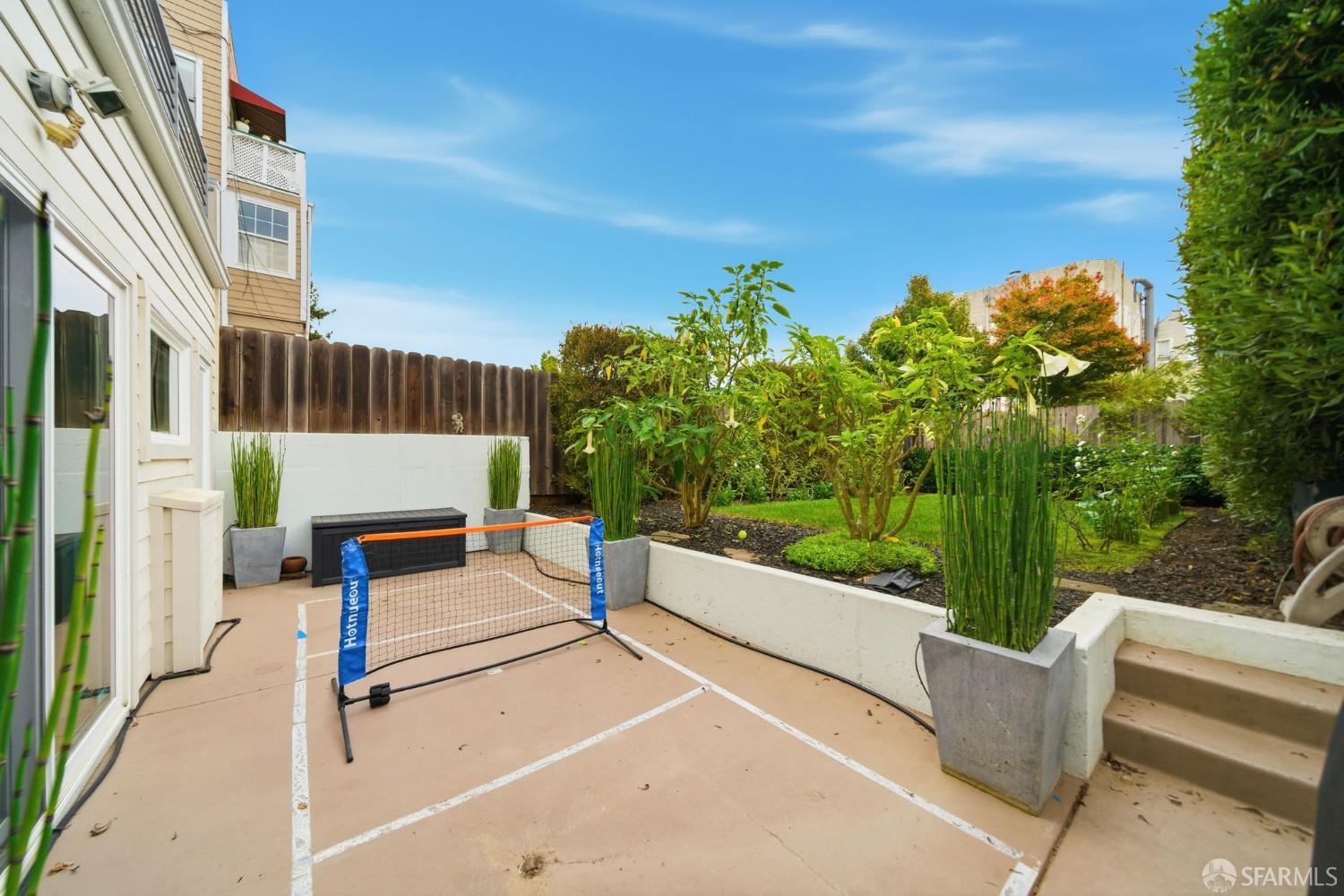 Detail Gallery Image 37 of 57 For 161 Collingwood St, San Francisco,  CA 94114 - 3 Beds | 3 Baths