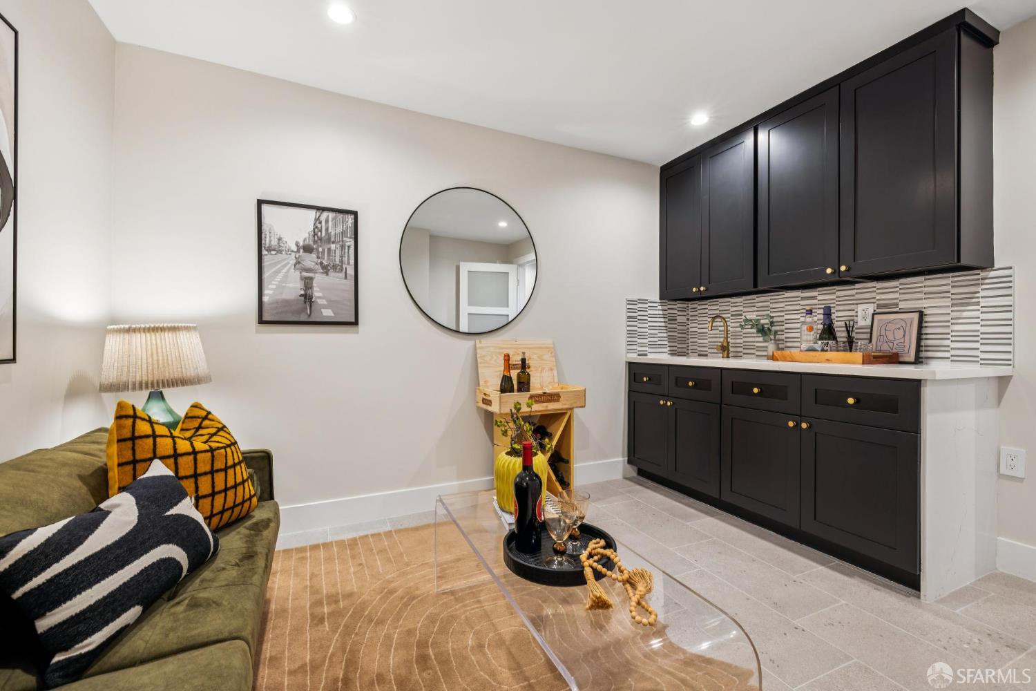 Detail Gallery Image 82 of 99 For 2024 15th Ave, San Francisco,  CA 94116 - 3 Beds | 4/1 Baths