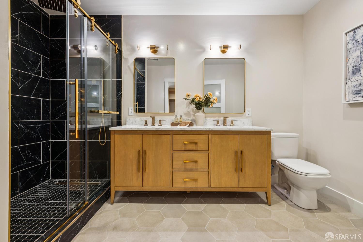 Detail Gallery Image 52 of 99 For 2024 15th Ave, San Francisco,  CA 94116 - 3 Beds | 4/1 Baths