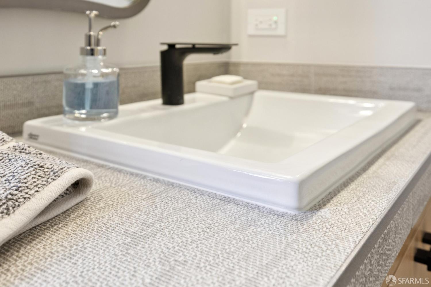 Photo #47: 425087496 Listing: Photo #47