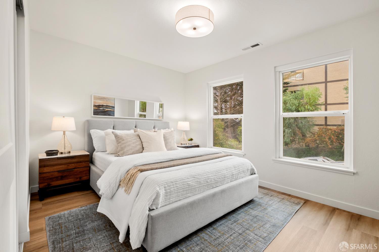 Detail Gallery Image 18 of 52 For 1441 Crestwood Dr, San Bruno,  CA 94066 - 3 Beds | 3 Baths