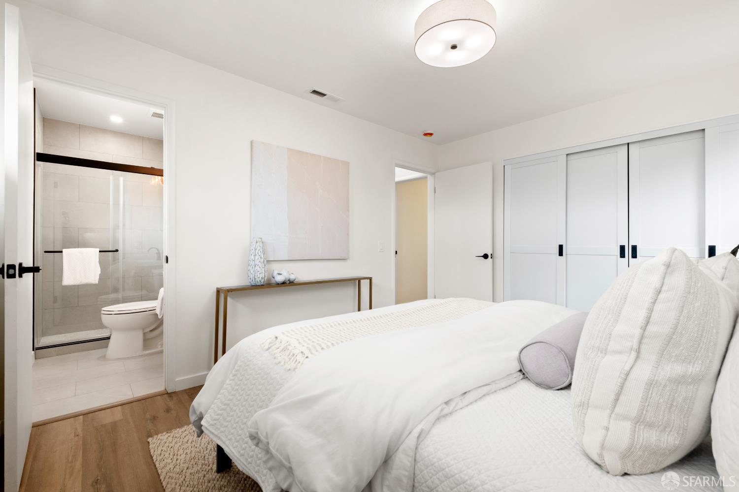 Detail Gallery Image 28 of 52 For 1441 Crestwood Dr, San Bruno,  CA 94066 - 3 Beds | 3 Baths