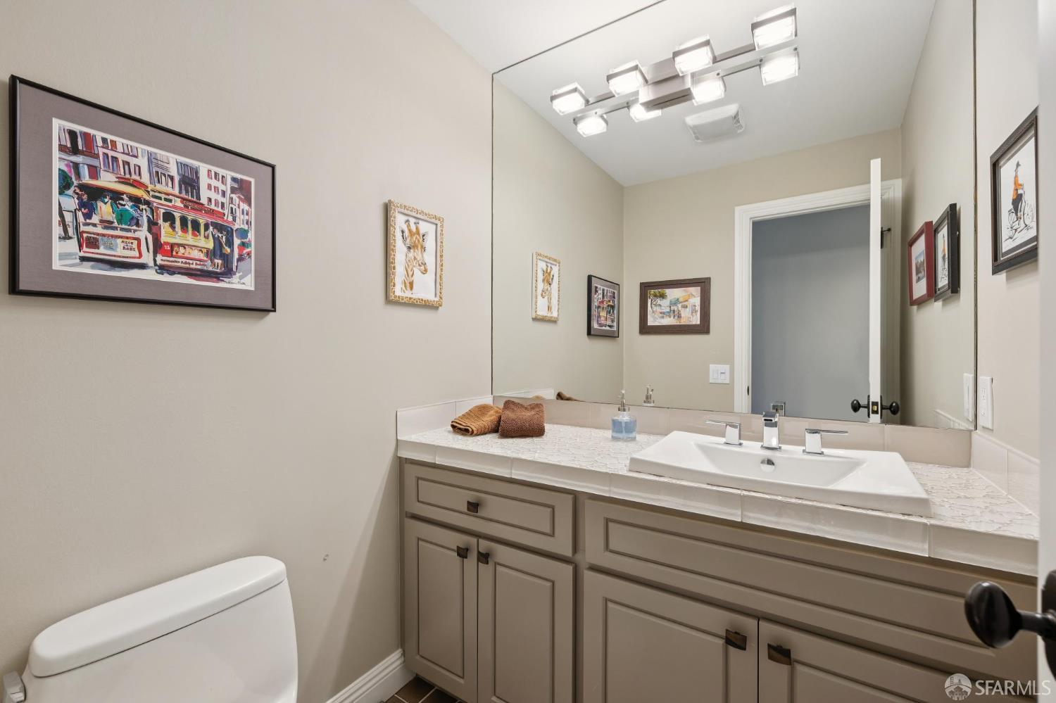 Photo #33: 425087496 Listing: Photo #33