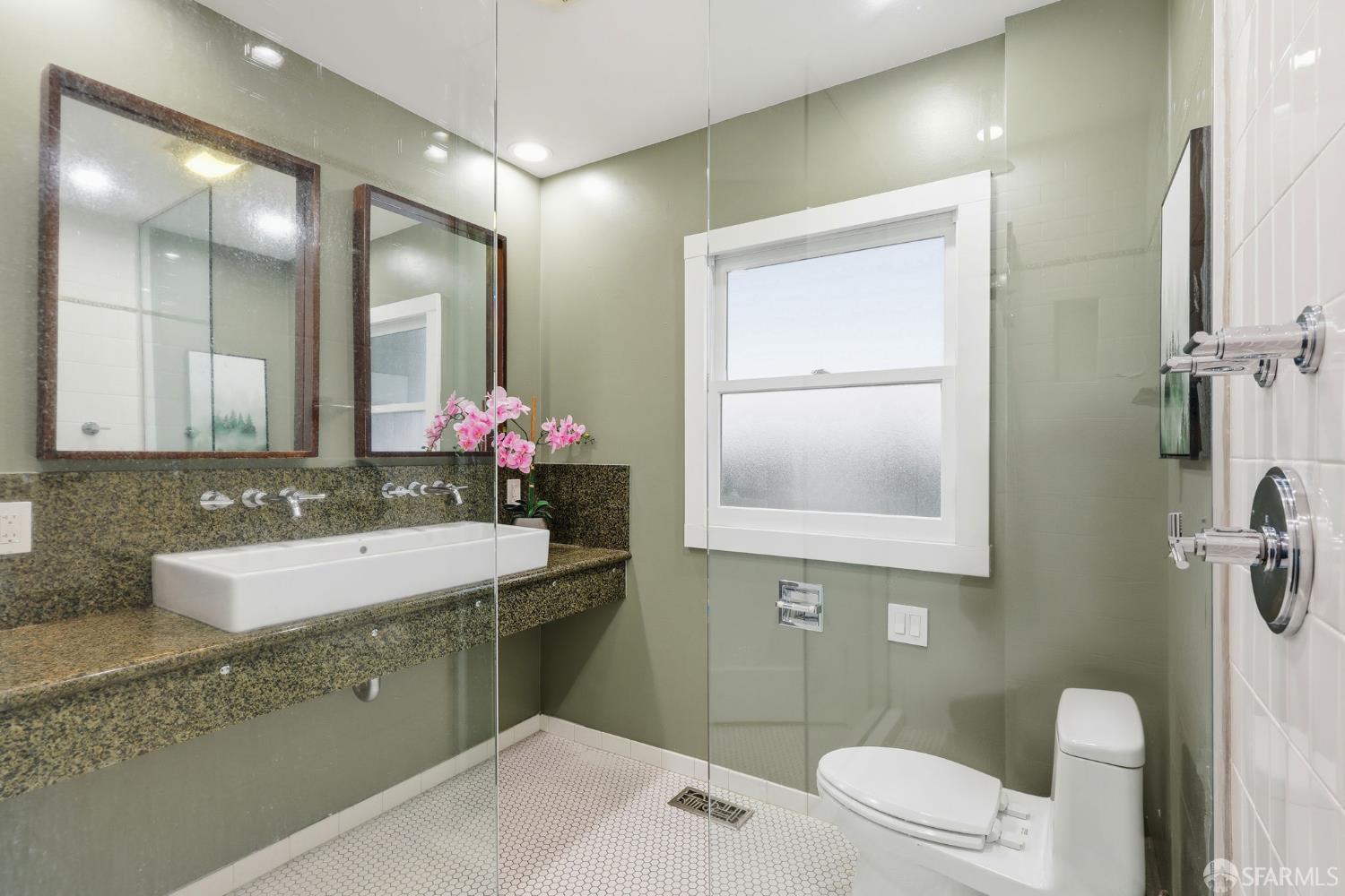 Detail Gallery Image 27 of 41 For 4749 Wilkie St, Oakland,  CA 94619 - 3 Beds | 2 Baths