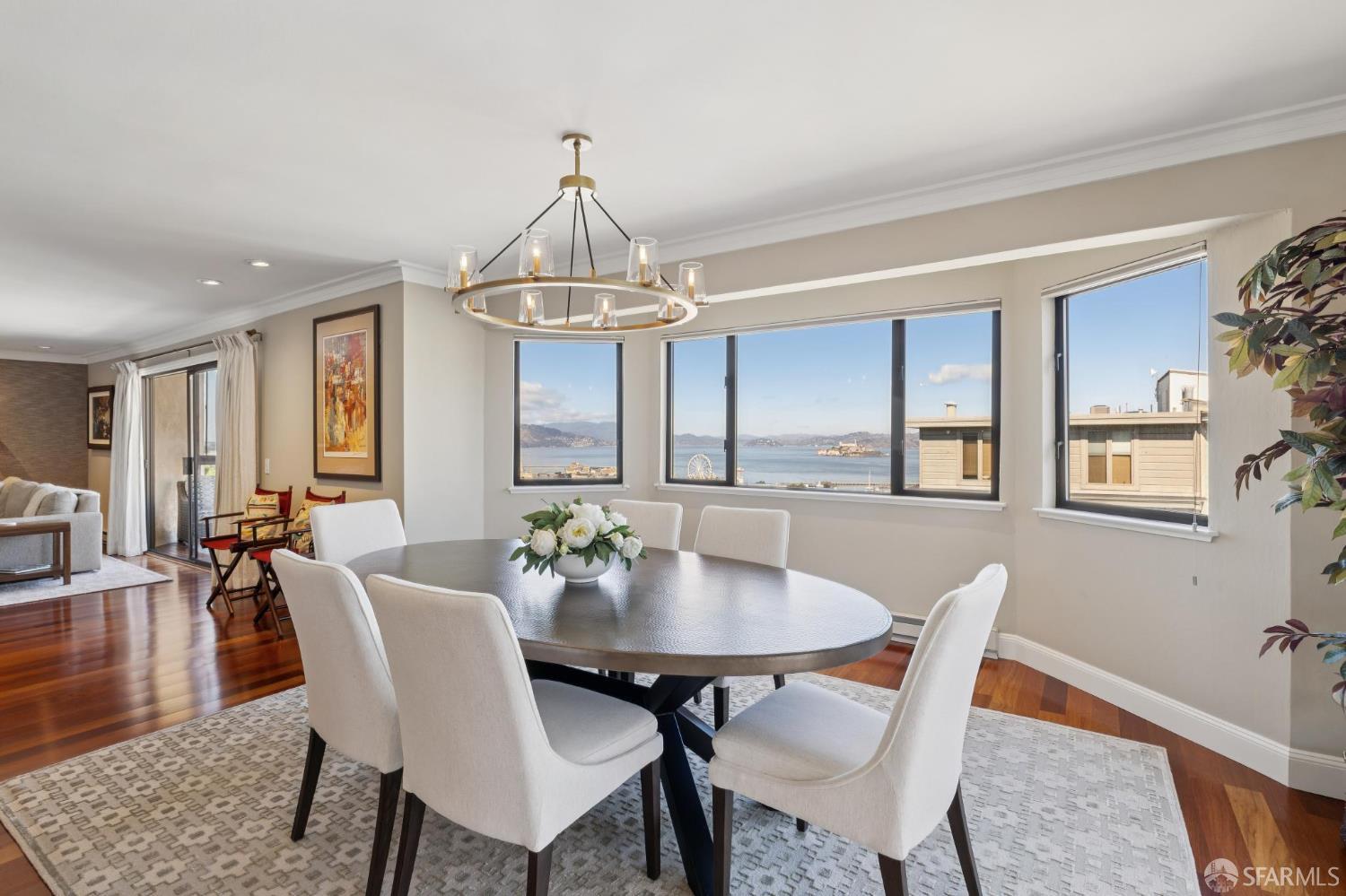 Photo #3: 425087496 Listing: Photo #3