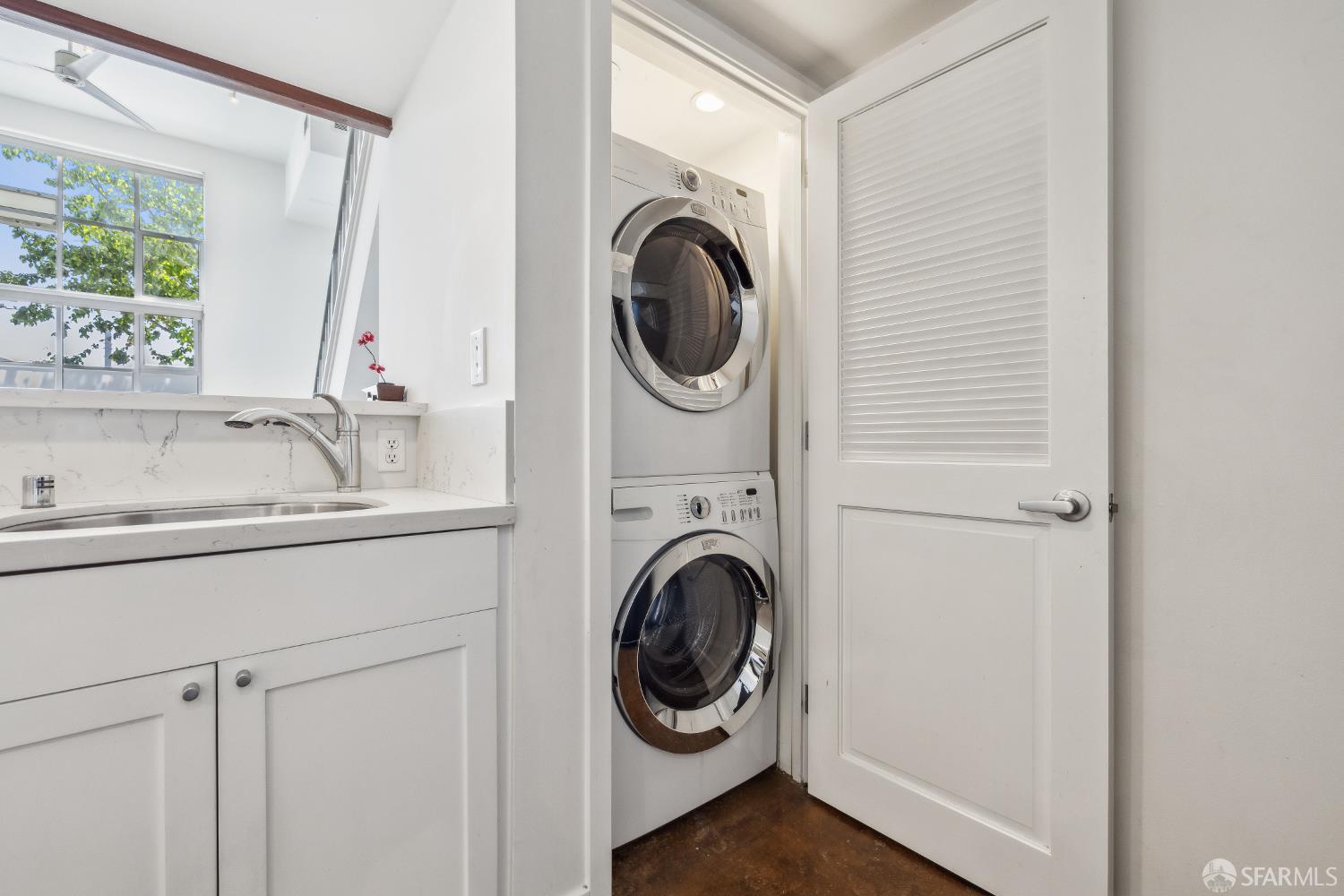 Photo #31: 425087553 Listing: Photo #31