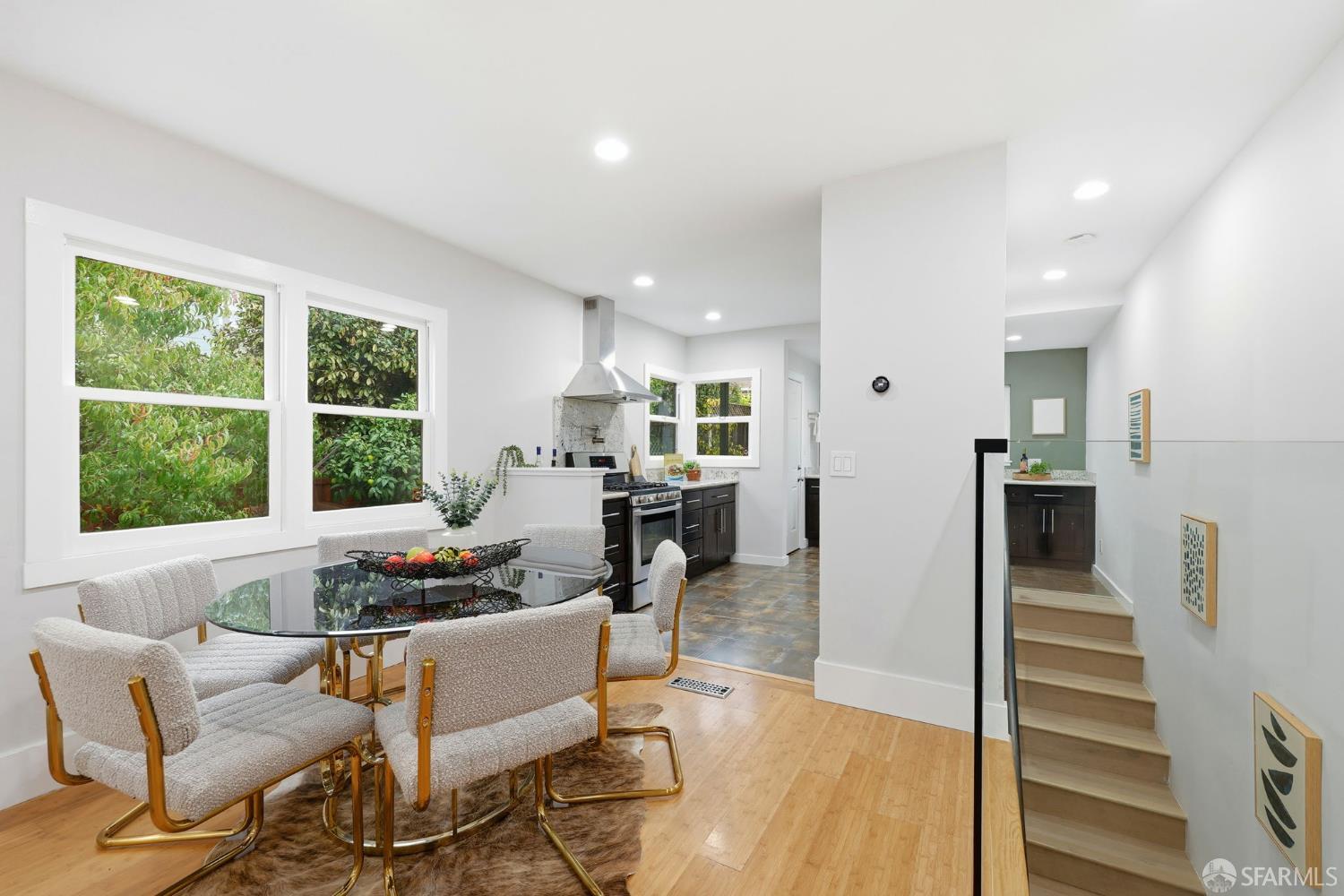 Detail Gallery Image 13 of 41 For 4749 Wilkie St, Oakland,  CA 94619 - 3 Beds | 2 Baths