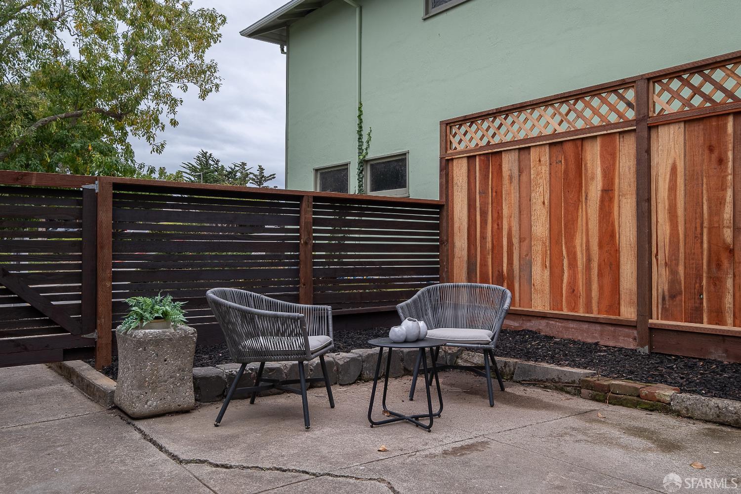 Detail Gallery Image 47 of 52 For 1441 Crestwood Dr, San Bruno,  CA 94066 - 3 Beds | 3 Baths