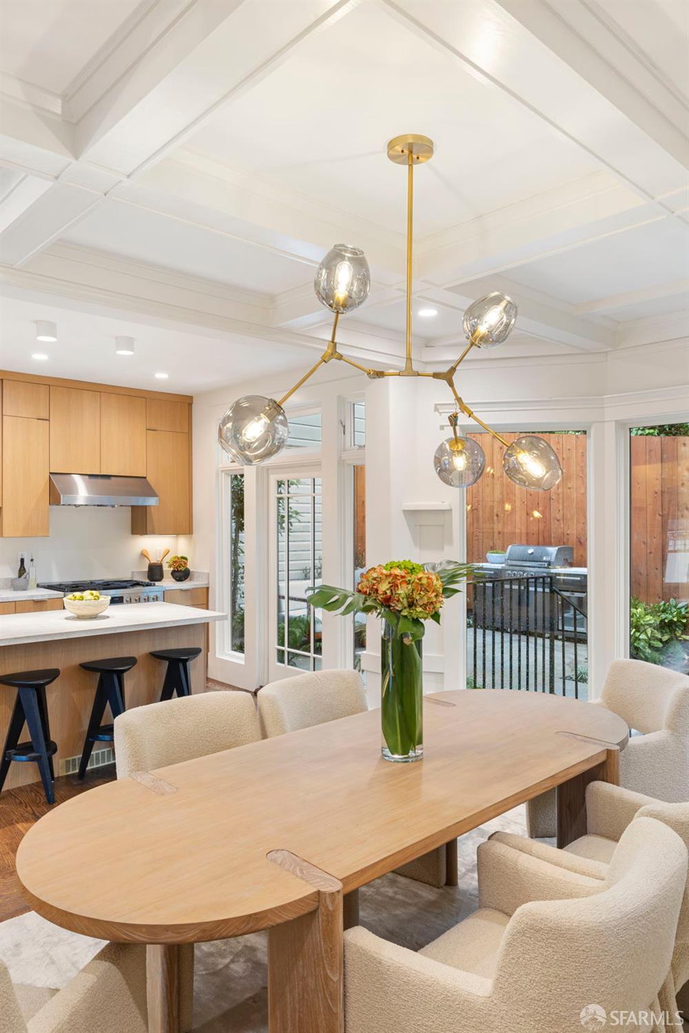 Detail Gallery Image 30 of 66 For 3983 19th St, San Francisco,  CA 94114 - 4 Beds | 2/1 Baths