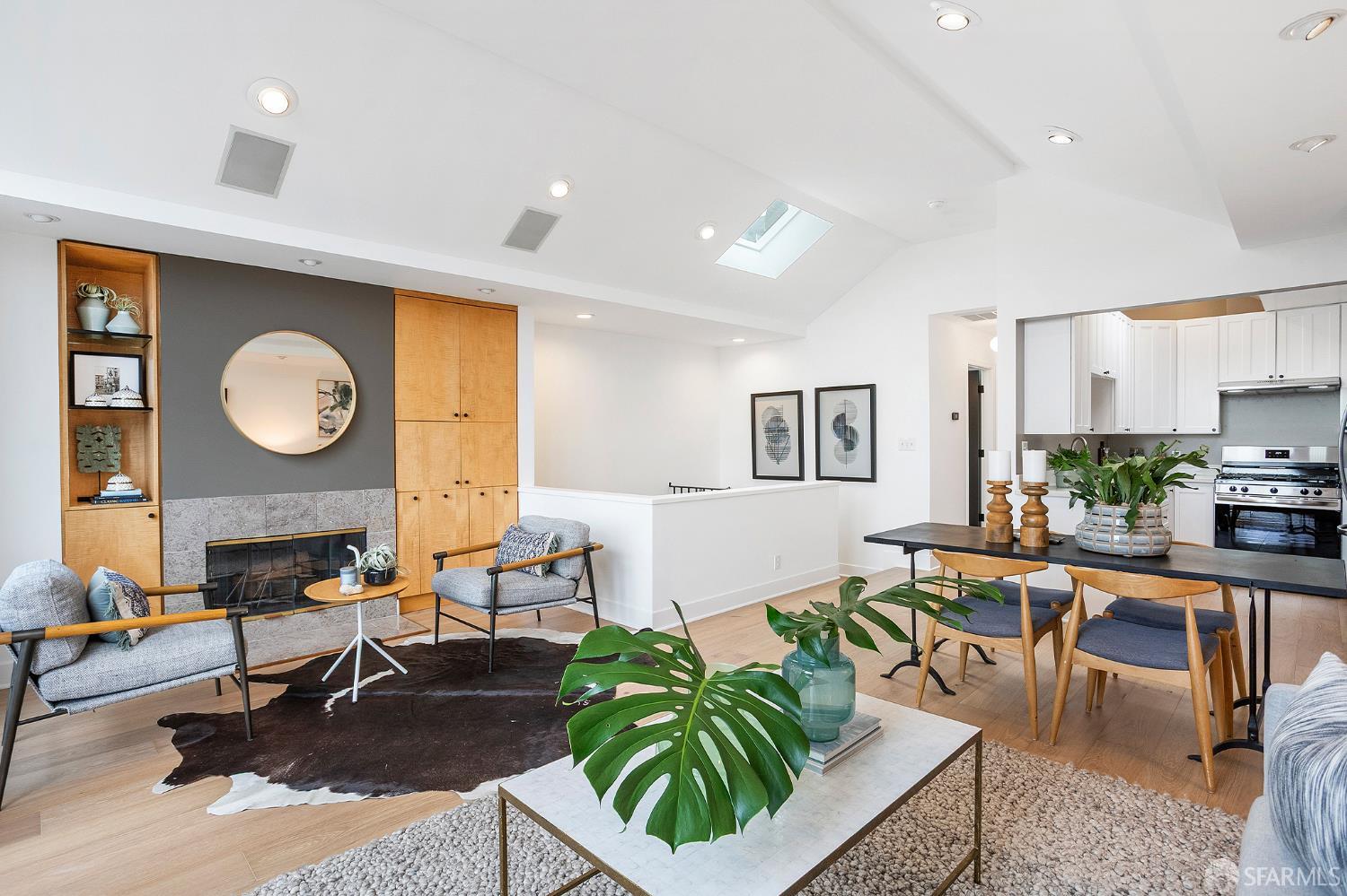 Photo #7: 425087807 Listing: Photo #7