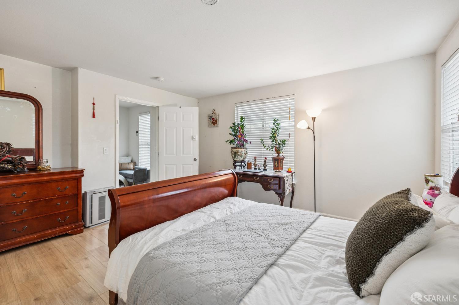 Detail Gallery Image 29 of 38 For 205 Montevina Way, Hayward,  CA 94545 - 5 Beds | 3 Baths