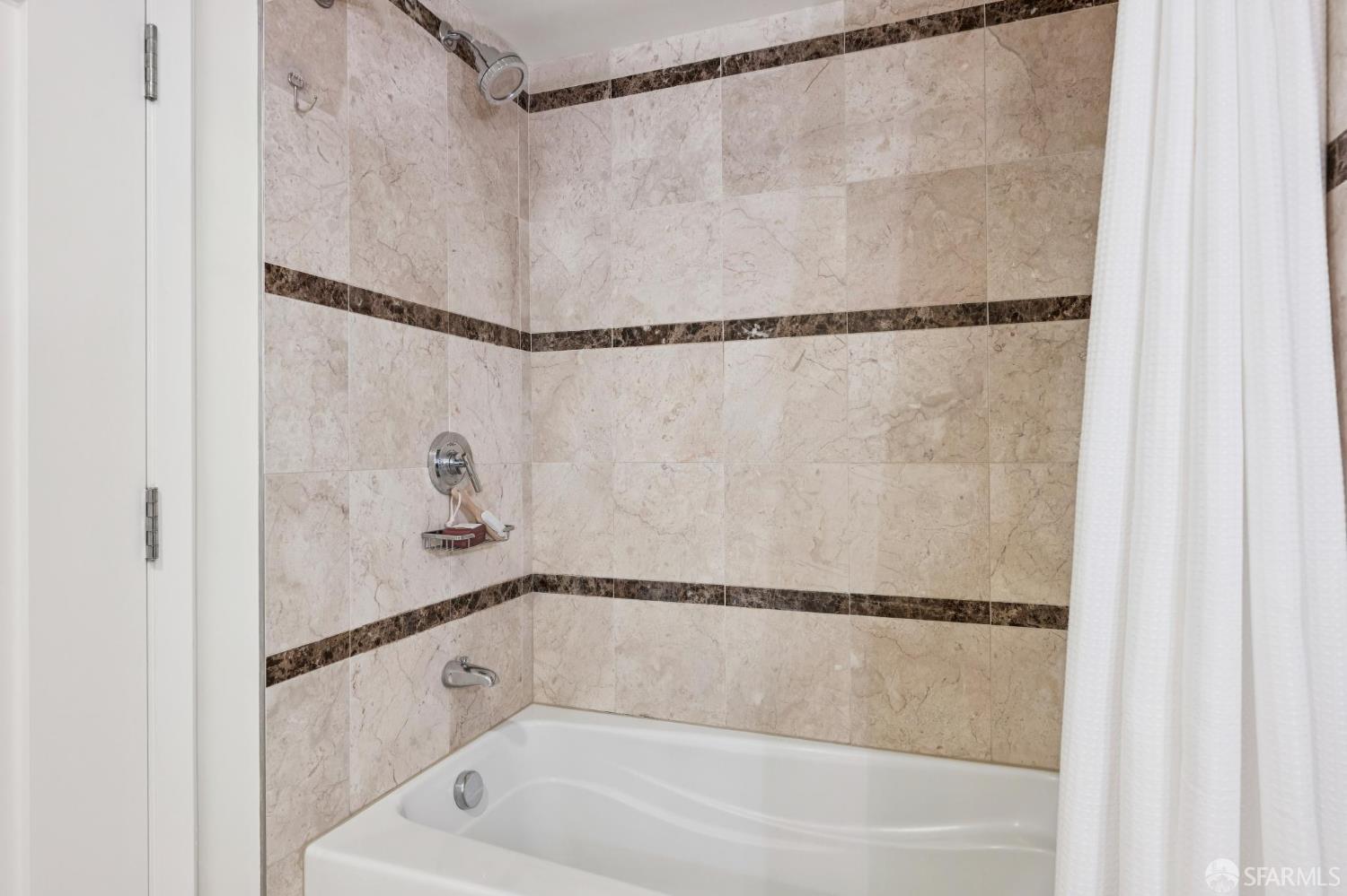 Detail Gallery Image 15 of 40 For 333 1st St #1105,  San Francisco,  CA 94105 - 1 Beds | 1 Baths