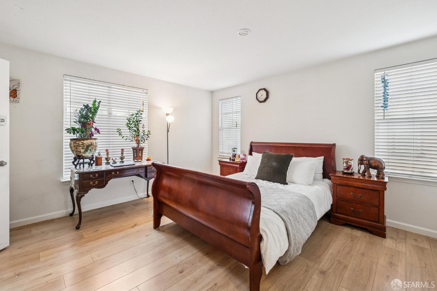 Detail Gallery Image 28 of 38 For 205 Montevina Way, Hayward,  CA 94545 - 5 Beds | 3 Baths