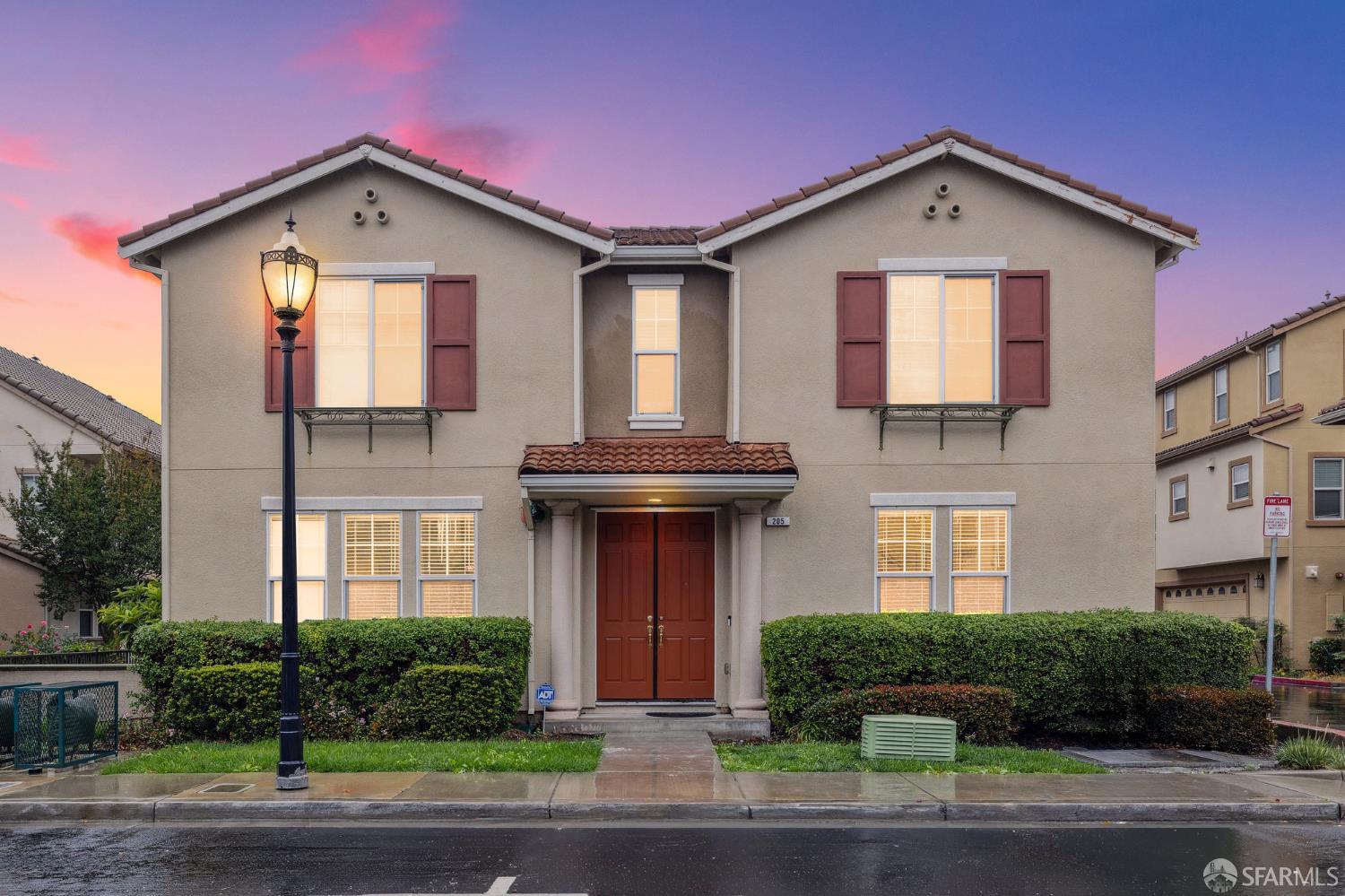 Detail Gallery Image 30 of 38 For 205 Montevina Way, Hayward,  CA 94545 - 5 Beds | 3 Baths