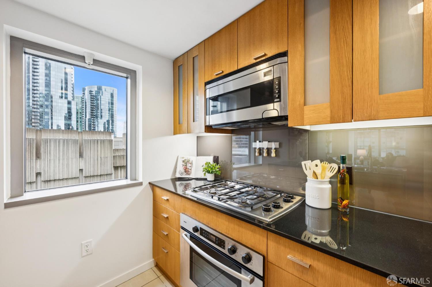 Detail Gallery Image 11 of 40 For 333 1st St #1105,  San Francisco,  CA 94105 - 1 Beds | 1 Baths