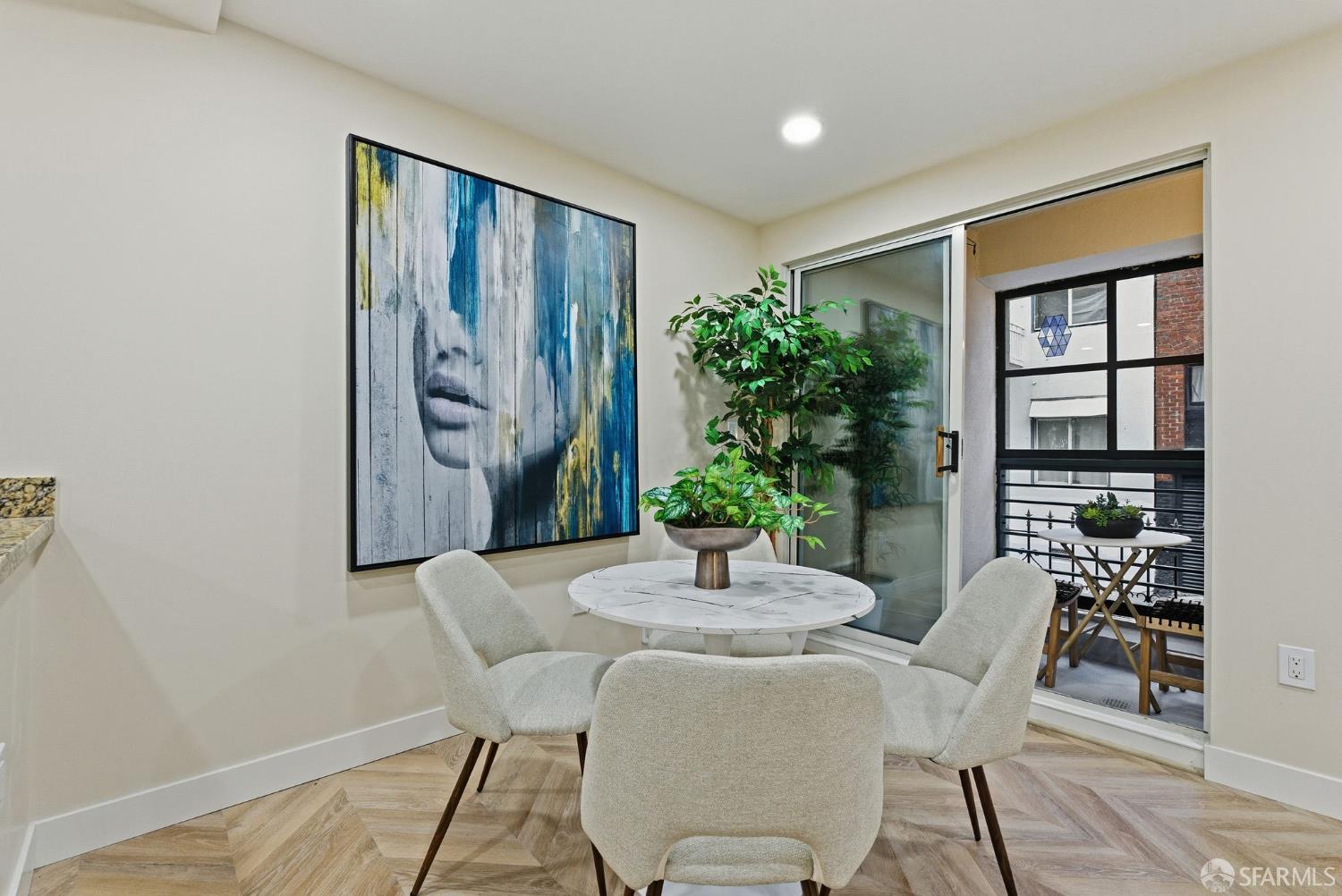 Detail Gallery Image 15 of 36 For 81 Frank Norris St #201,  San Francisco,  CA 94109 - 1 Beds | 1 Baths