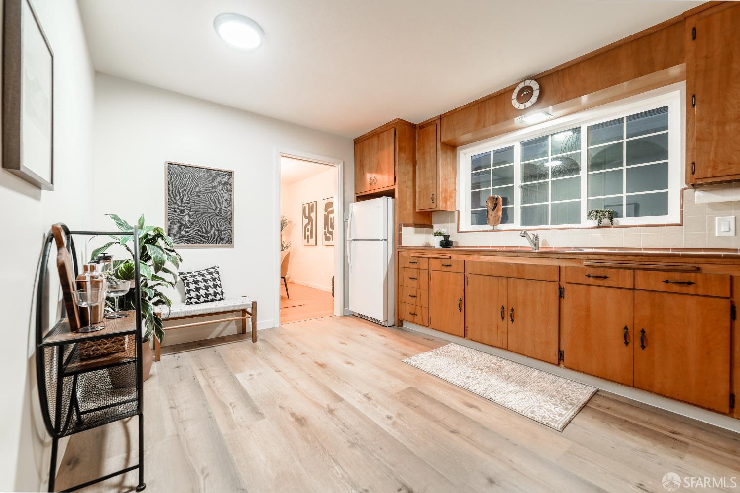 Detail Gallery Image 7 of 44 For 393 2nd Ave, Colma,  CA 94014 - 4 Beds | 3 Baths