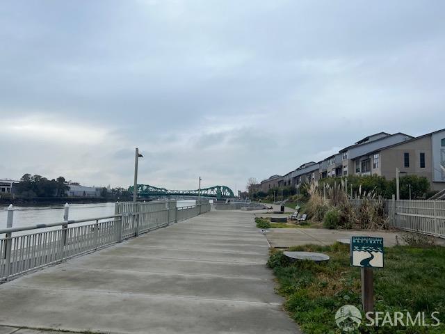 Detail Gallery Image 14 of 14 For 3064 Ford St, Oakland,  CA 94601 - 3 Beds | 1 Baths