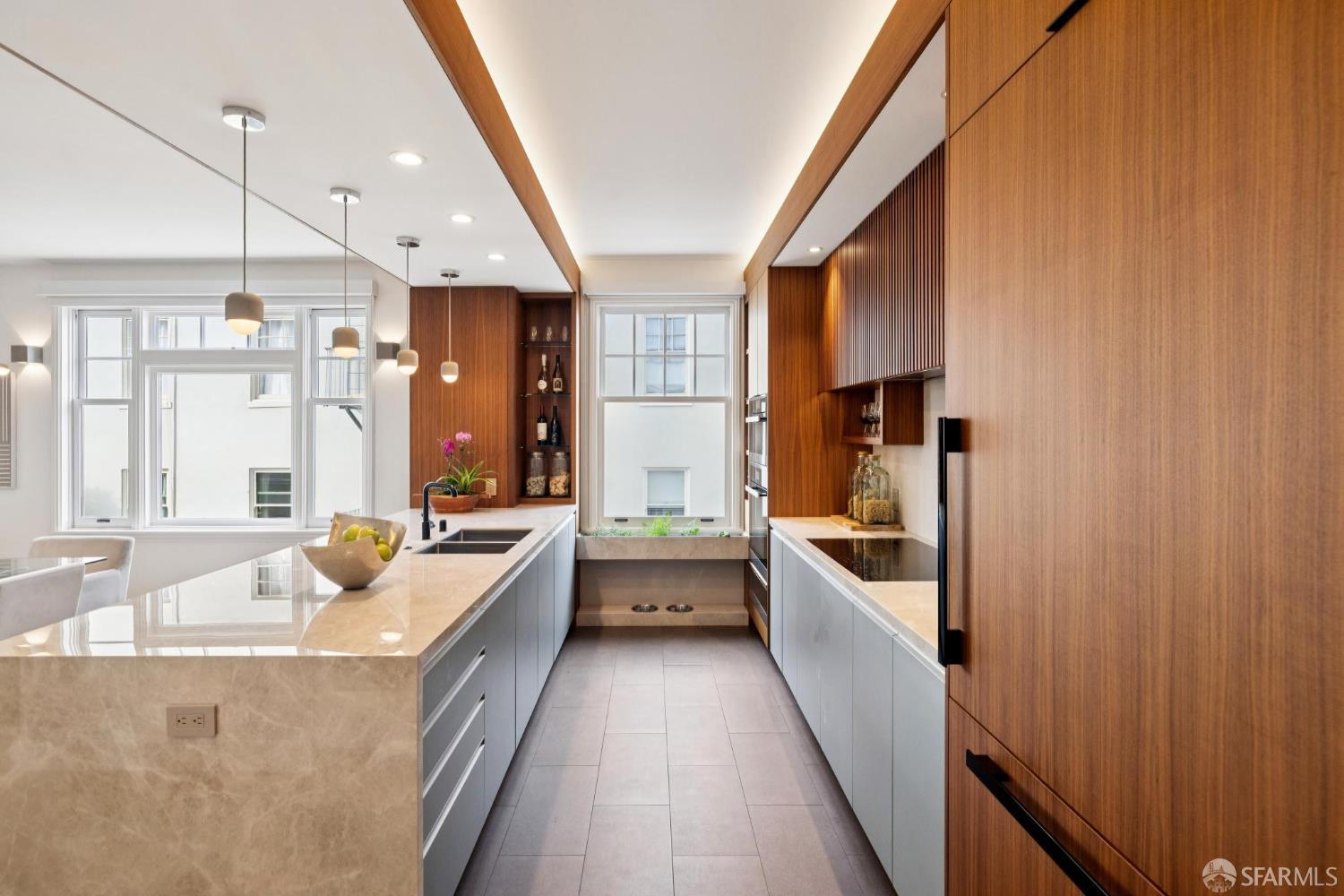 Photo #22: 425087818 Listing: Photo #22