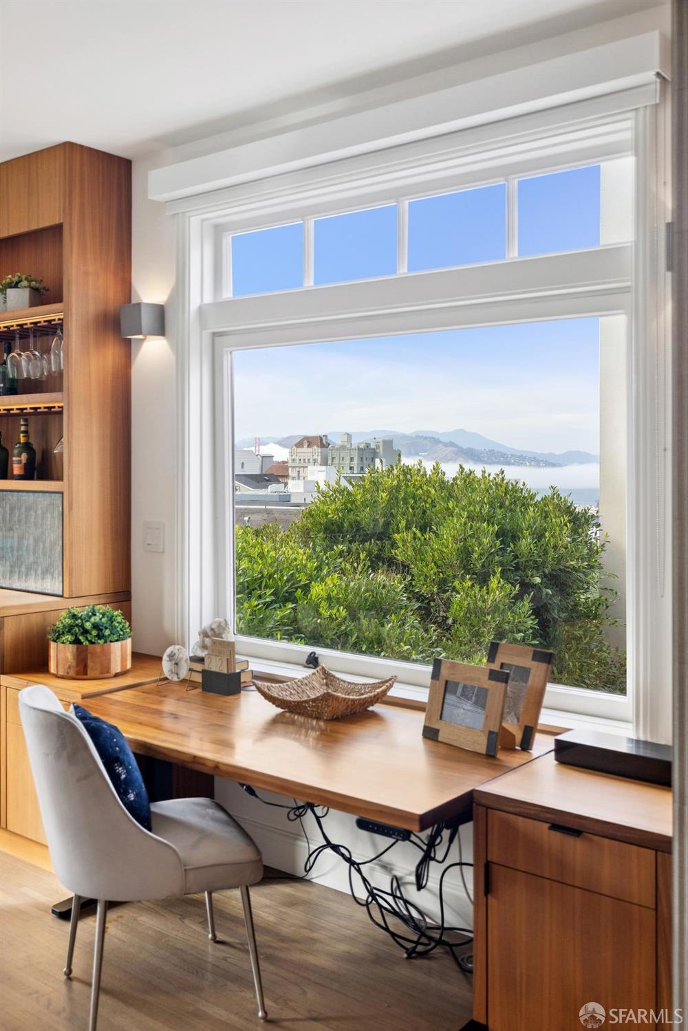 Photo #10: 425087818 Listing: Photo #10