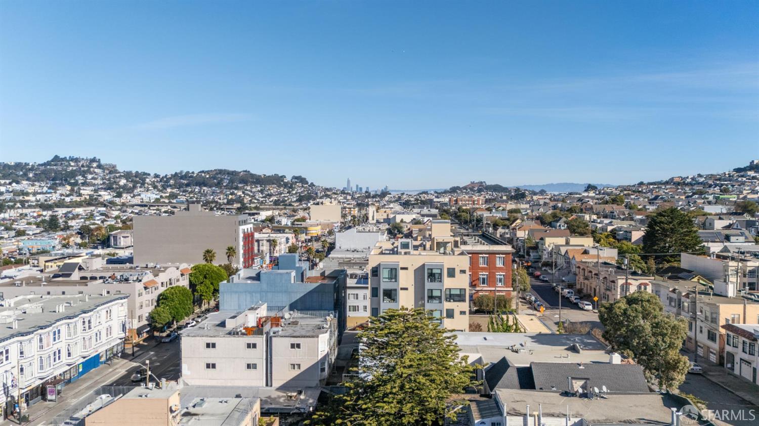 Detail Gallery Image 4 of 16 For 4826 Mission St, San Francisco,  CA 94112 - – Beds | – Baths