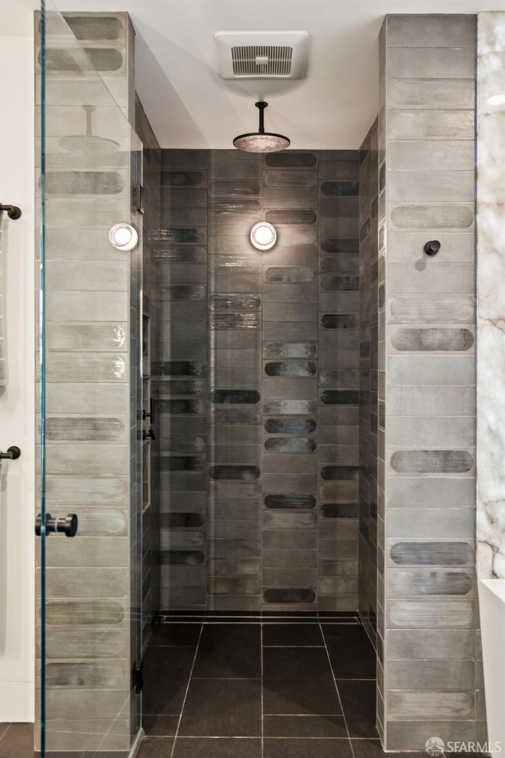 Photo #41: 425087818 Listing: Photo #41